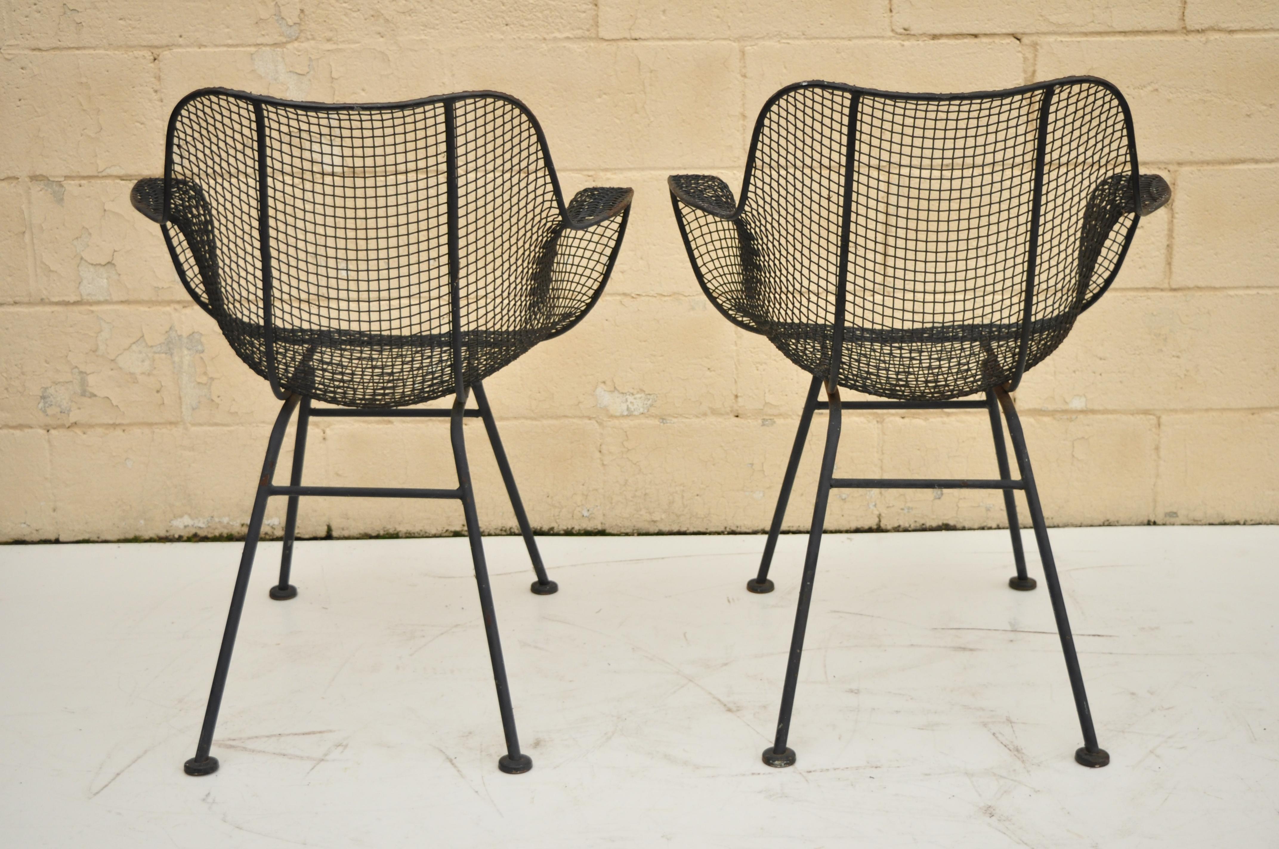 Mid-Century Modern Pair of Russell Woodard Sculptura Metal Mesh Wrought Iron Dining Side Chairs