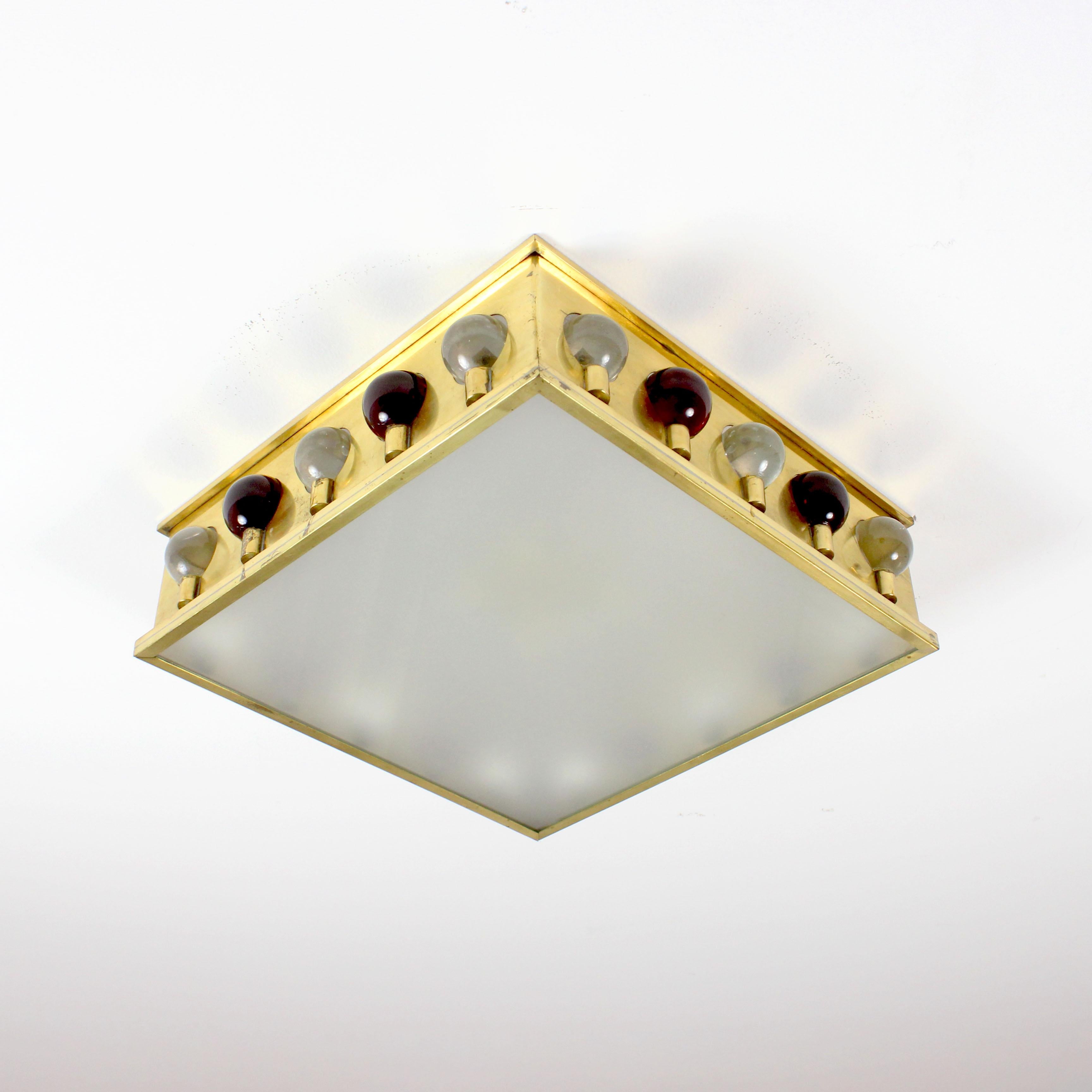 Pair of wall/ceiling lights with gilt brass frames and amber and clear glass In Good Condition For Sale In Madrid, España