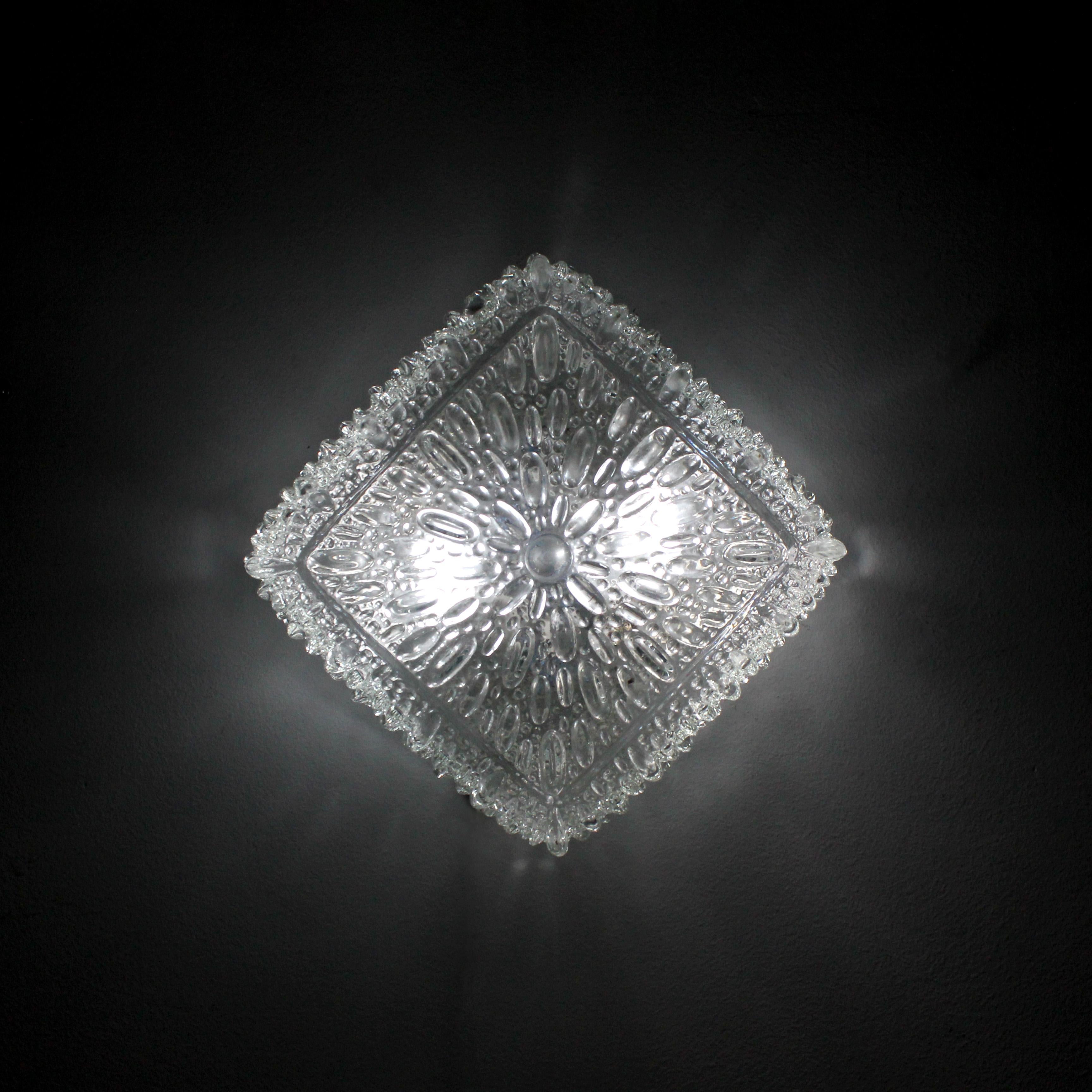 Pair of wall/ceiling sconces in natural-colored pressed glass - Helena Tynell - Vidrio en venta