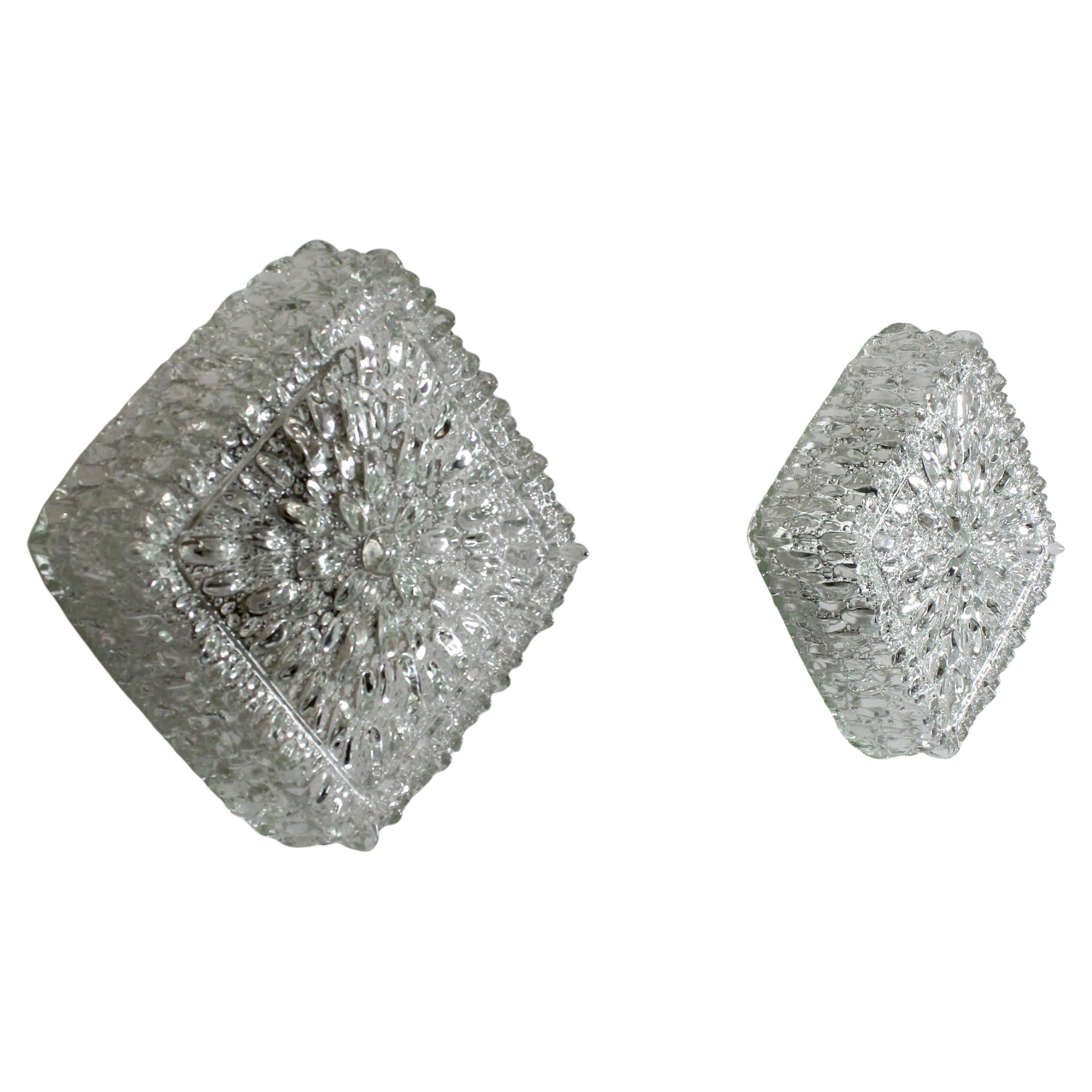 Pair of wall/ceiling sconces in natural-colored pressed glass - Helena Tynell - en venta