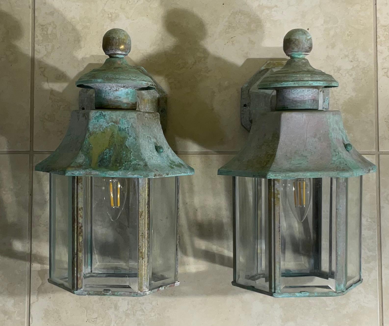 Pair of Wall Hanging Brass Lantern For Sale at 1stDibs