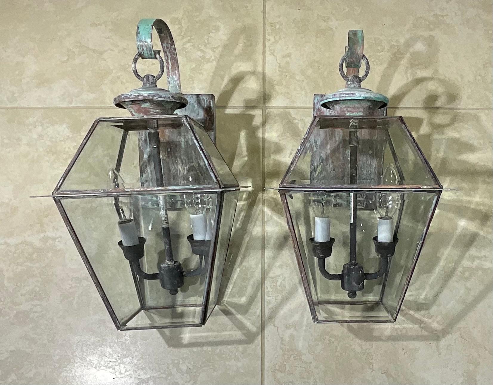 Pair of Wall Hanging Brass Lantern In Good Condition In Delray Beach, FL