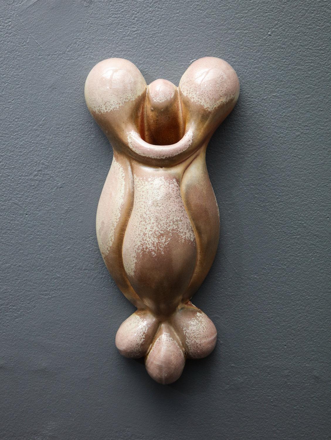Pair of Wall Hanging Sculptures by Rosanne Sniderman In Excellent Condition For Sale In New York, NY