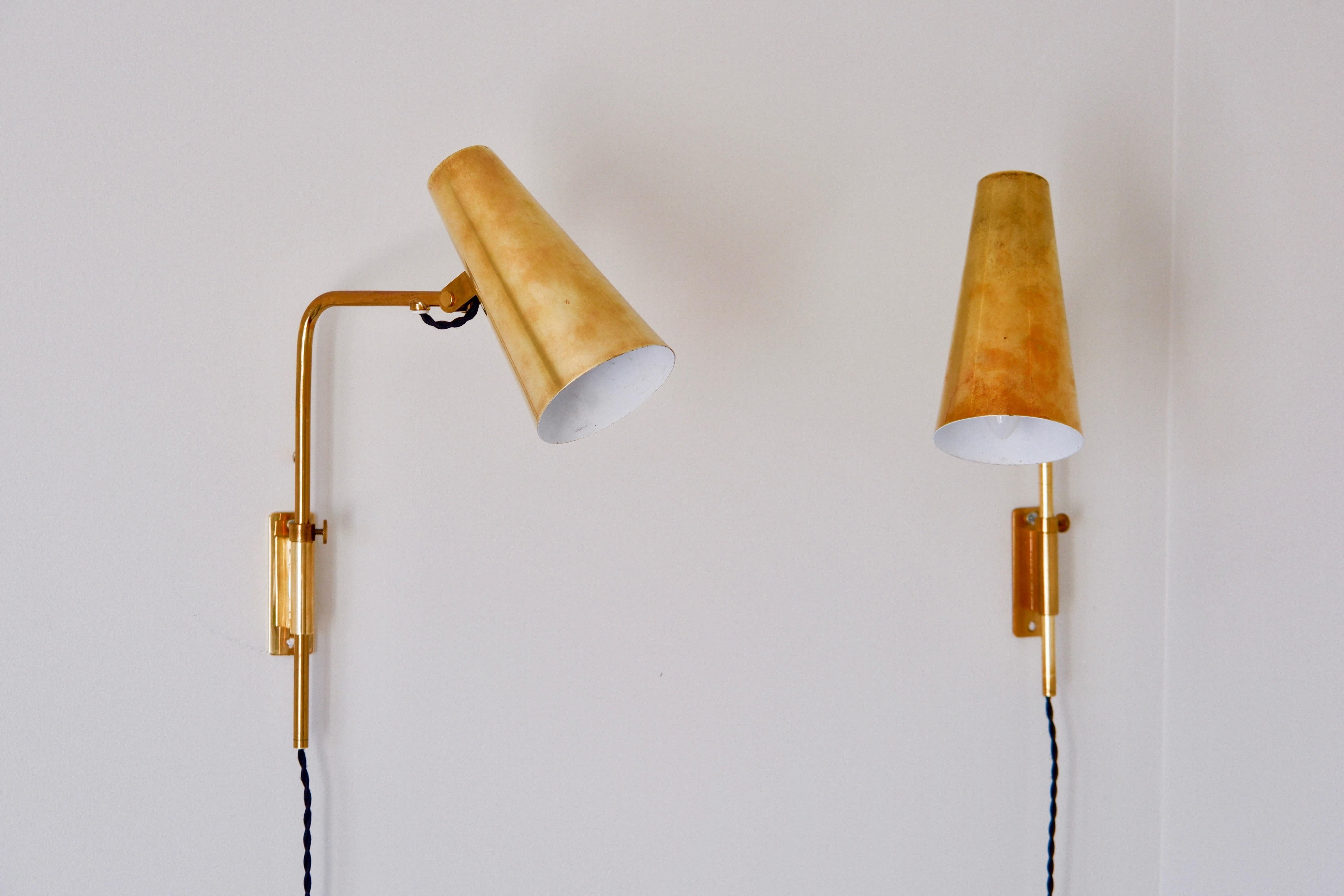 Pair of Wall Lamp Designed by Paavo Tynell Model 9459, for Idman Crica 1950 4