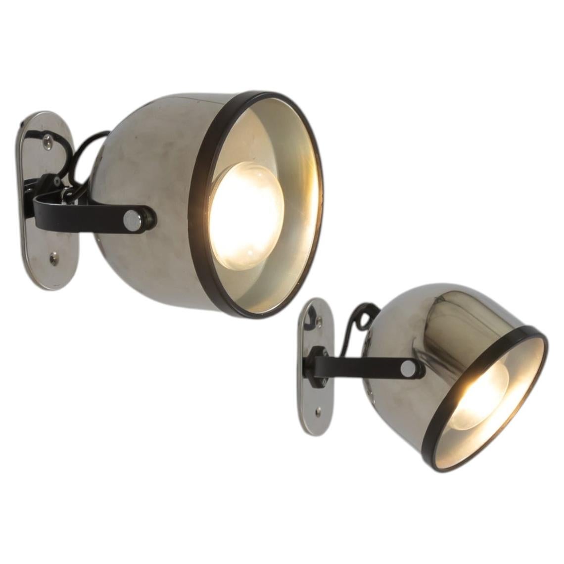 Pair of wall lamps by Gae Aulenti and Livio Castiglioni for Stilnovo, 1970s