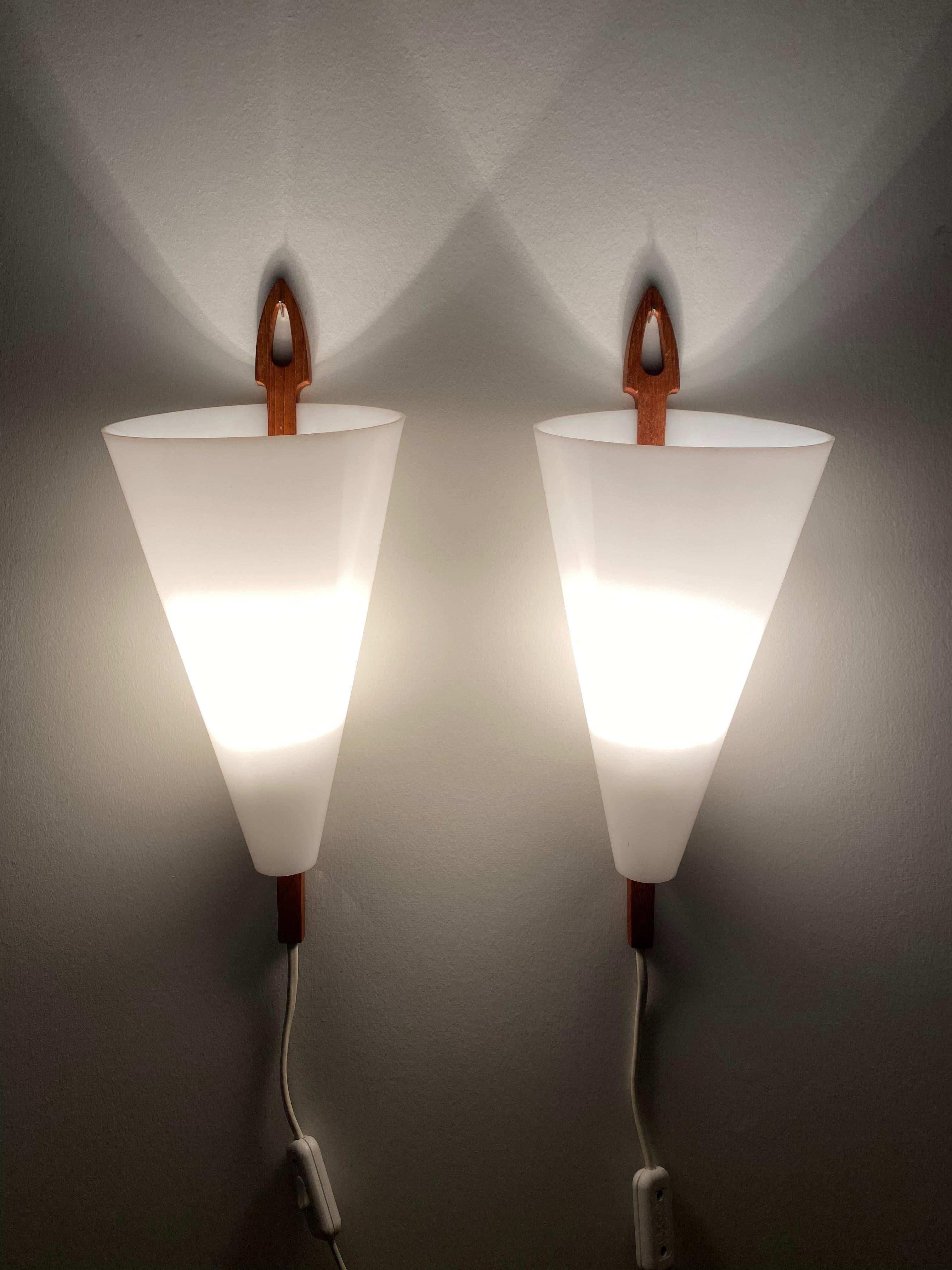 Pair of Wall lamps by Hans-Agne Jakobsson For Sale 3