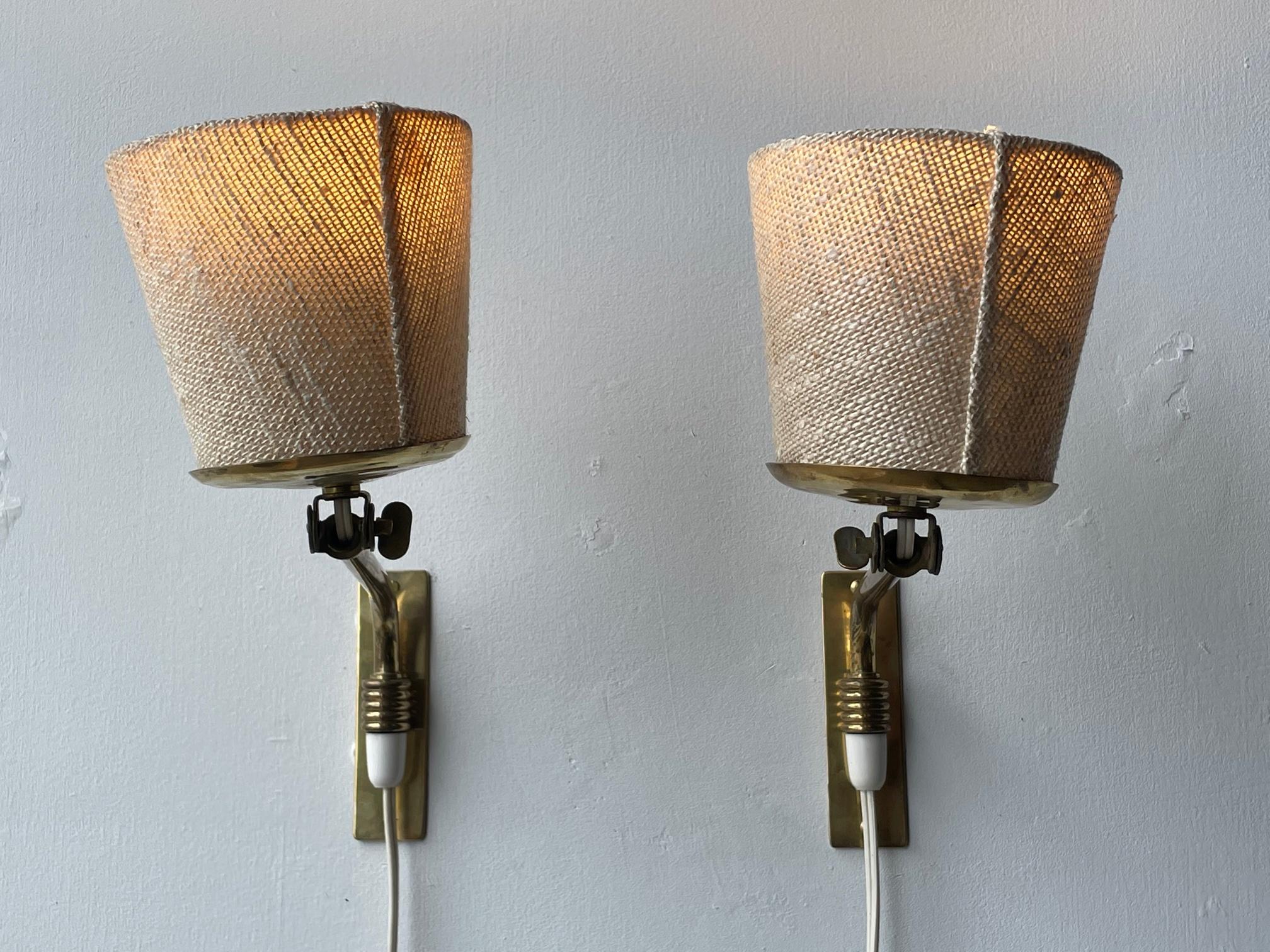 Mid-Century Modern Pair of Wall Lamps by Itsu Finland For Sale