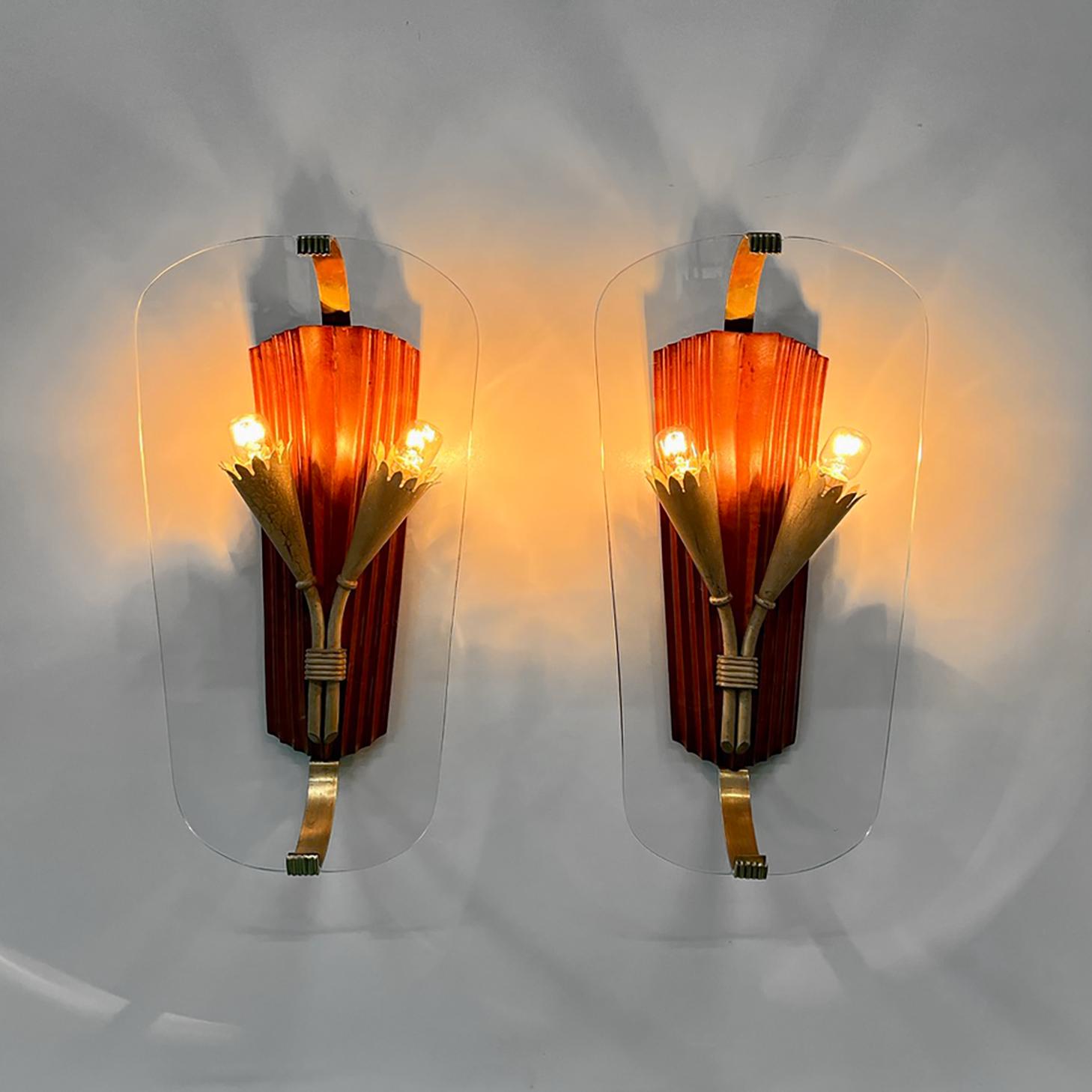 Mid-20th Century Pair of wall lamps by Pietro Chiesa, Italy 1950s For Sale