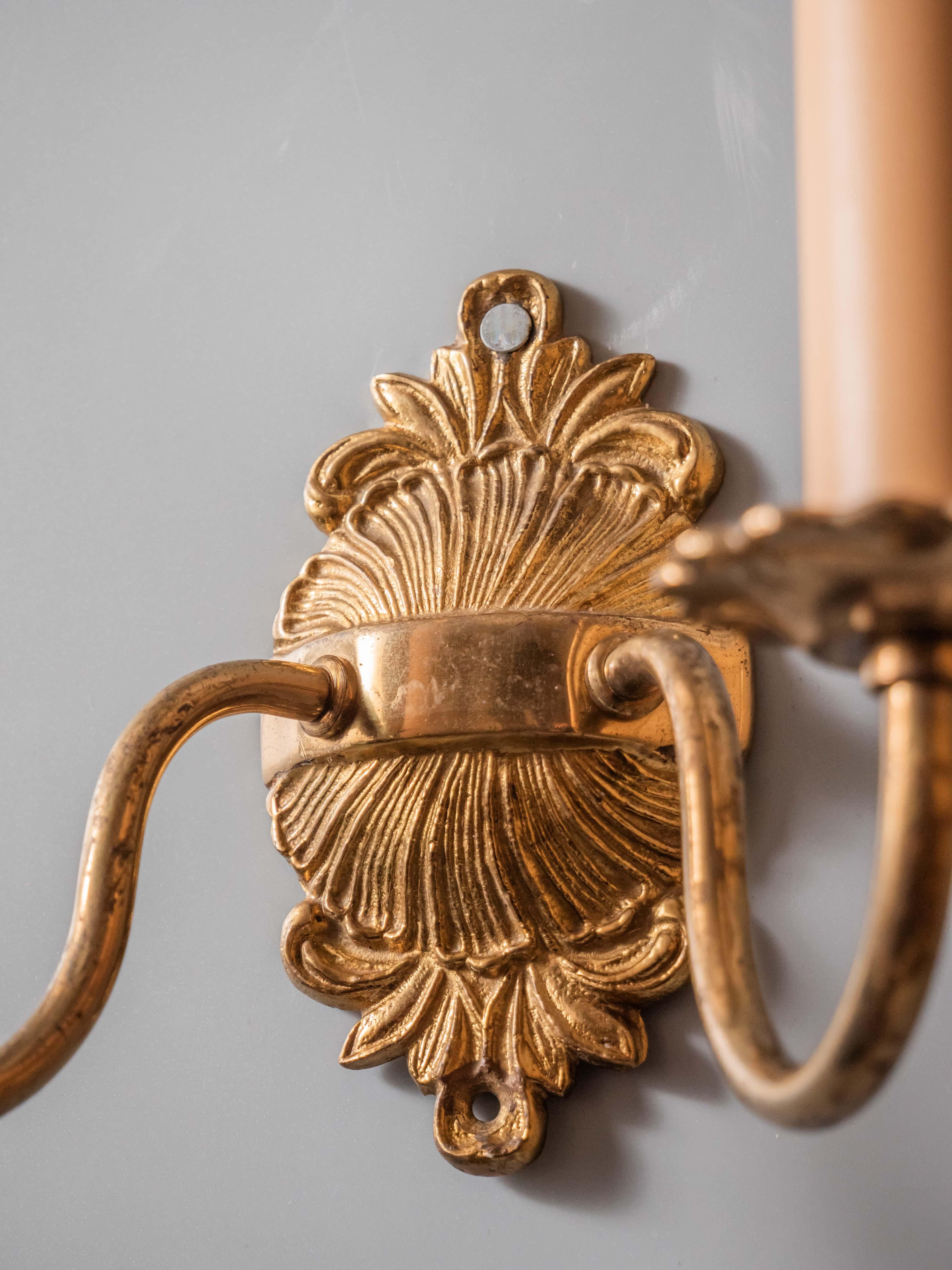 Mid-20th Century Pair of wall lamps, height 22 cm For Sale