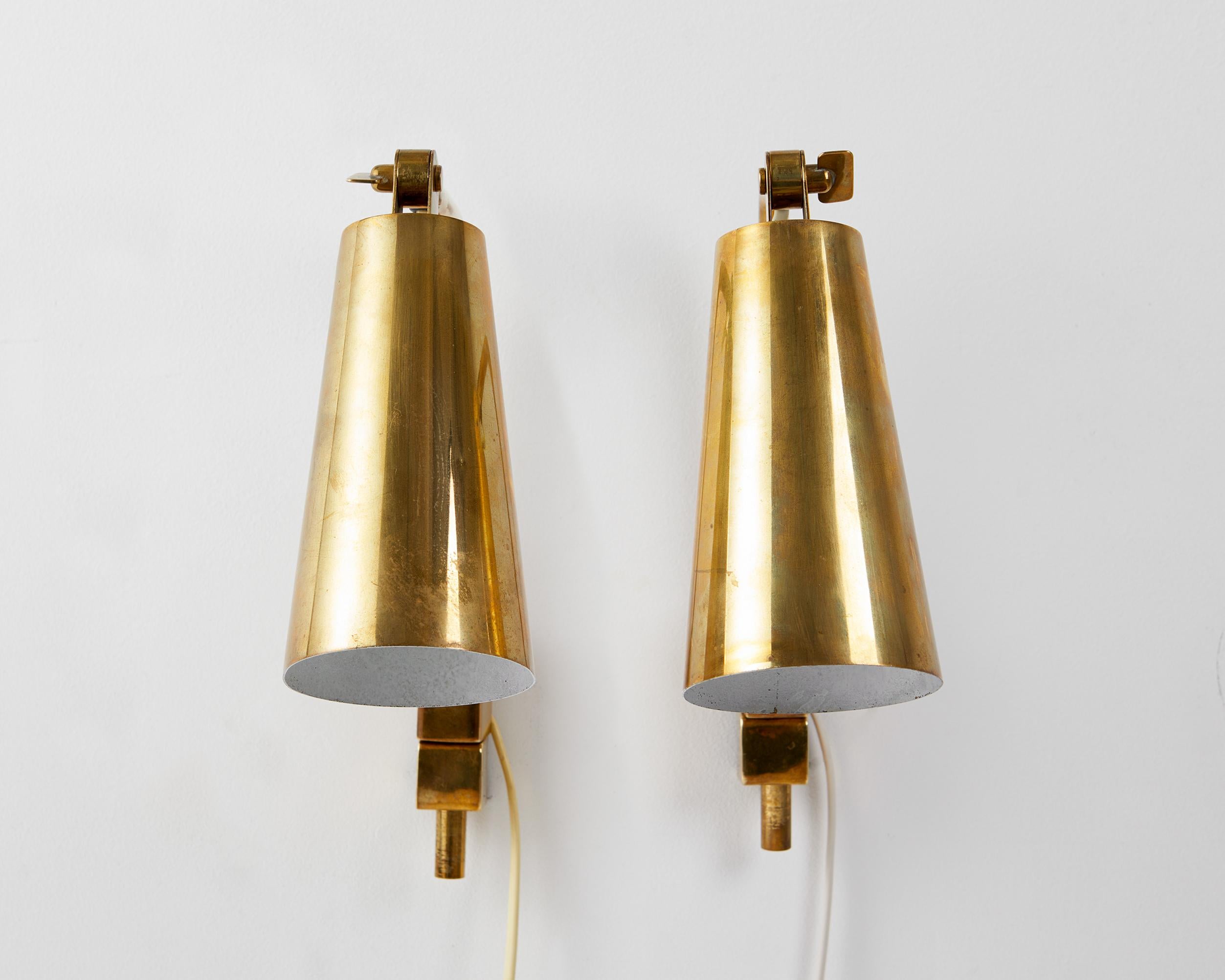 20th Century Pair of Wall Lamps Model ‘9459’ Designed by Paavo Tynell for Taito