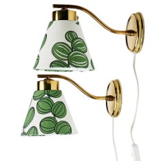 Vintage Pair of Wall lamps with green lampshades, Sweden, 20th Century