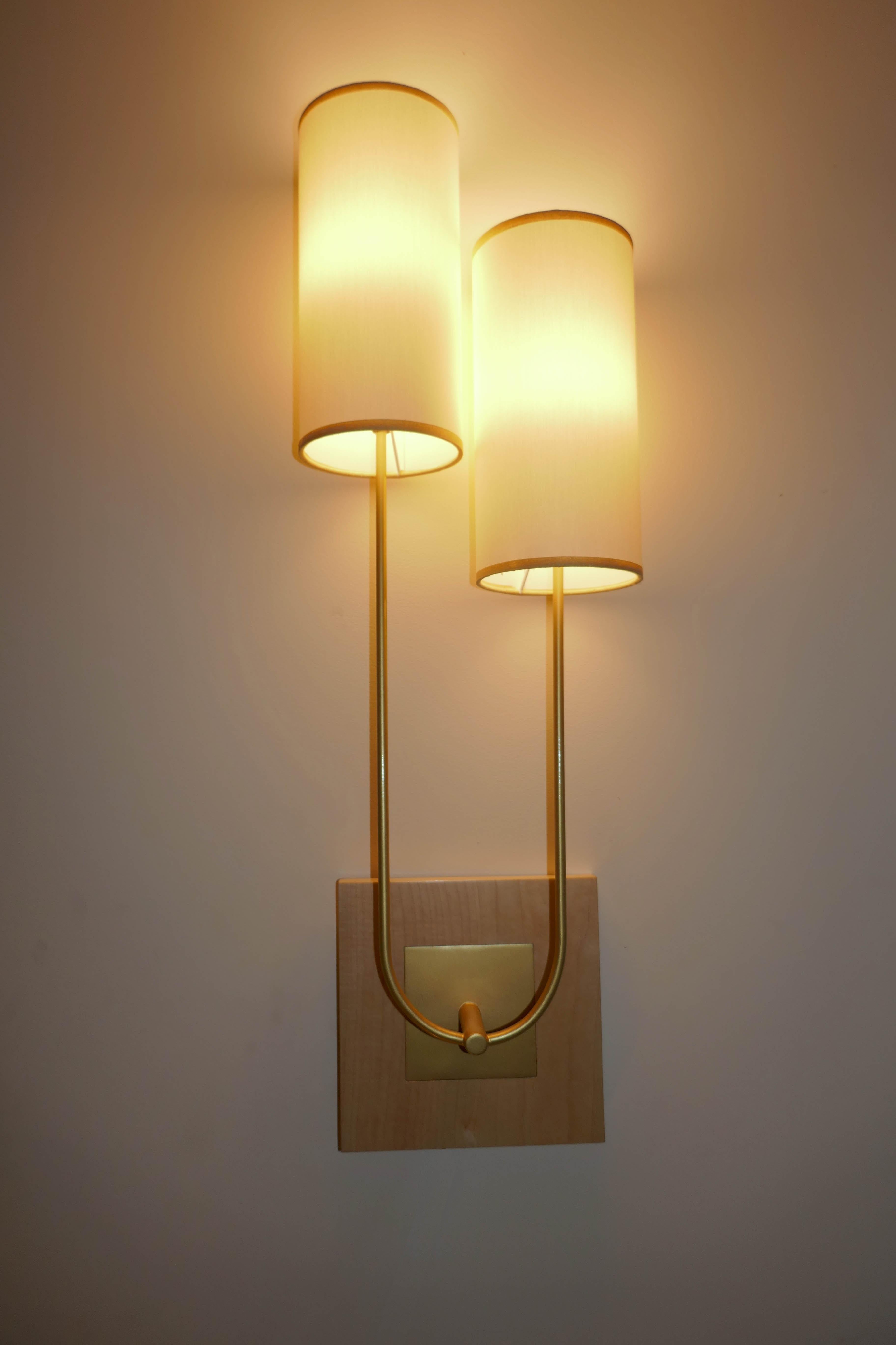 Pair of Wall Light in Metal Gold bronze  Patina by Aymeric Lefort In New Condition For Sale In SENLIS, OISE