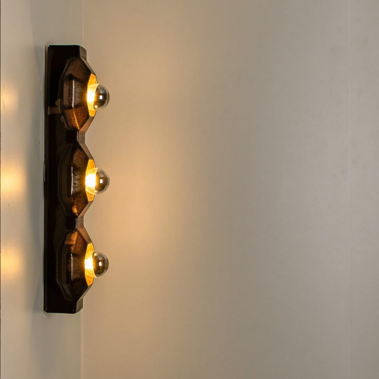 Coppia di applique da parete in ceramica marrone di Pan, Danimarca, 1970 in vendita 1