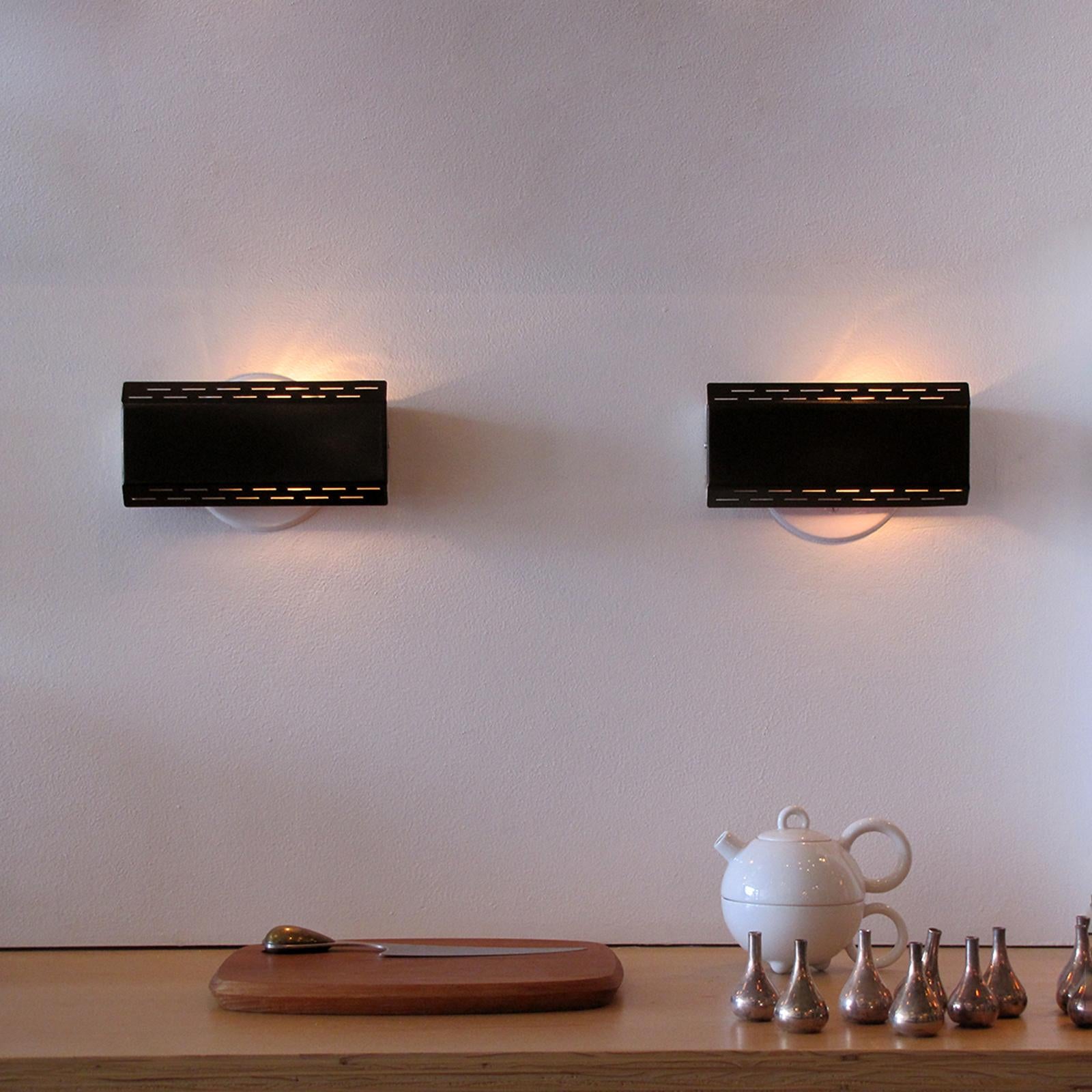 Paire d'appliques murales d'Anvia, 1960 en vente 1