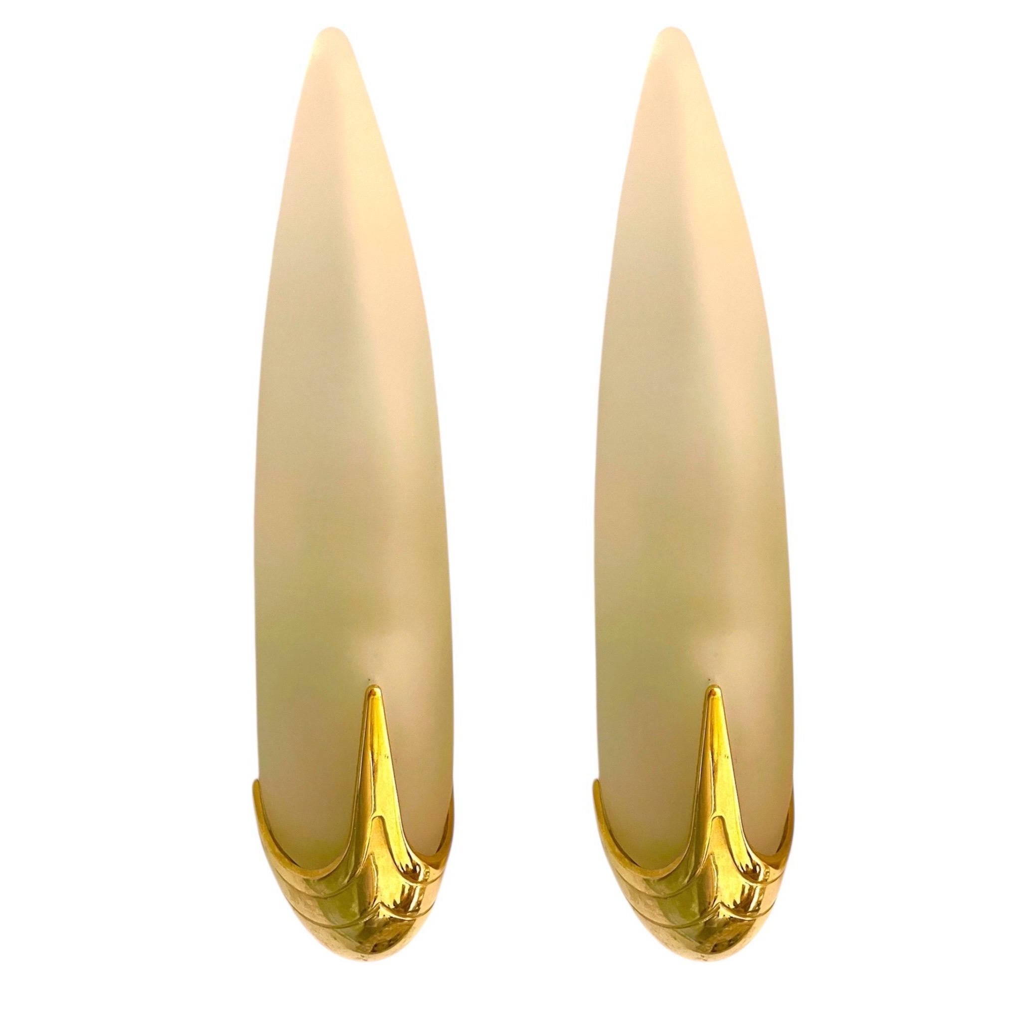 Paar Wandleuchten von Idearte, Rauchglas und vergoldetes Metall, Spanien, 1980 im Angebot