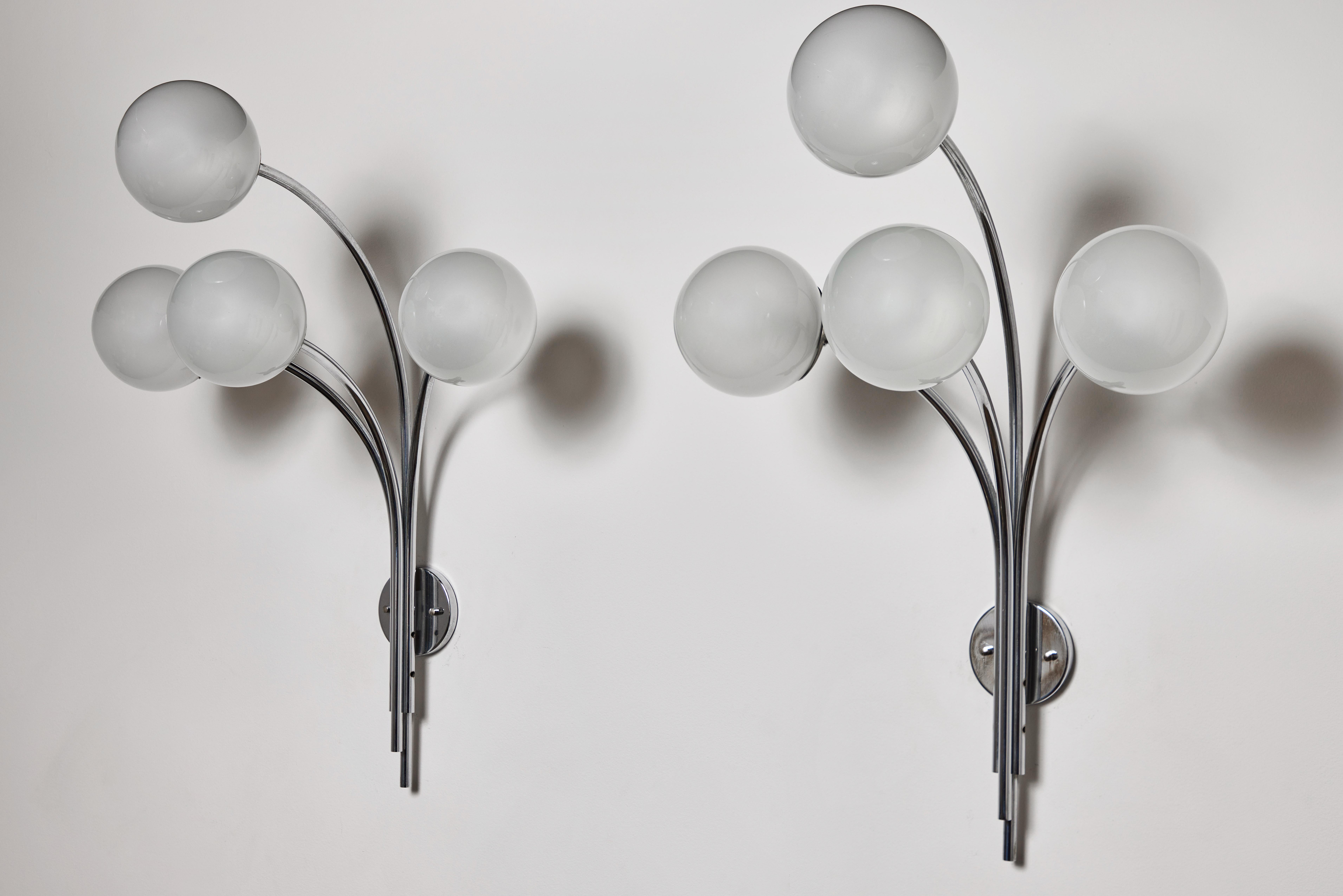 Pair of Model 257 Wall Lights by Sergio Asti for Arteluce For Sale 3