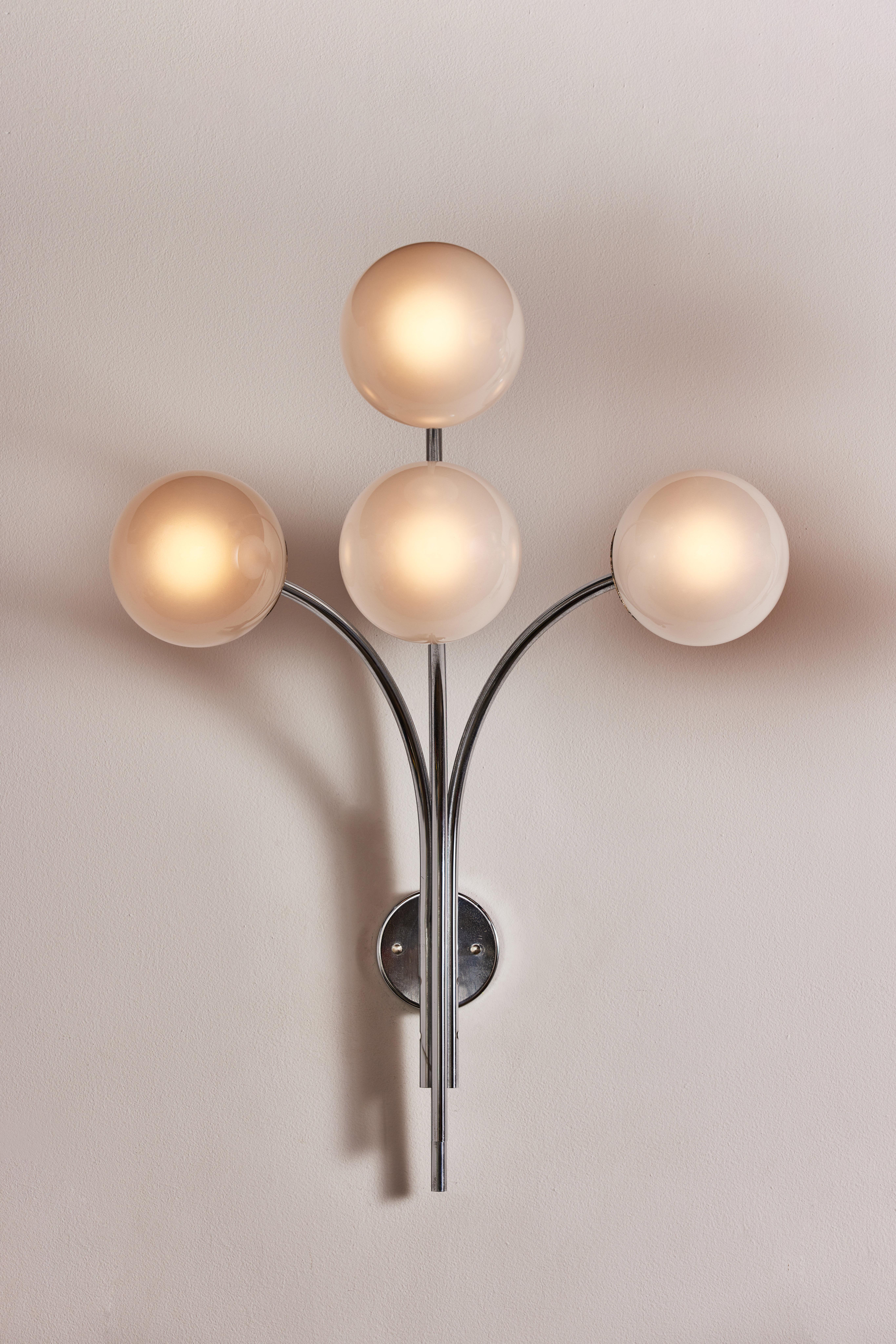 Italian Pair of Model 257 Wall Lights by Sergio Asti for Arteluce For Sale