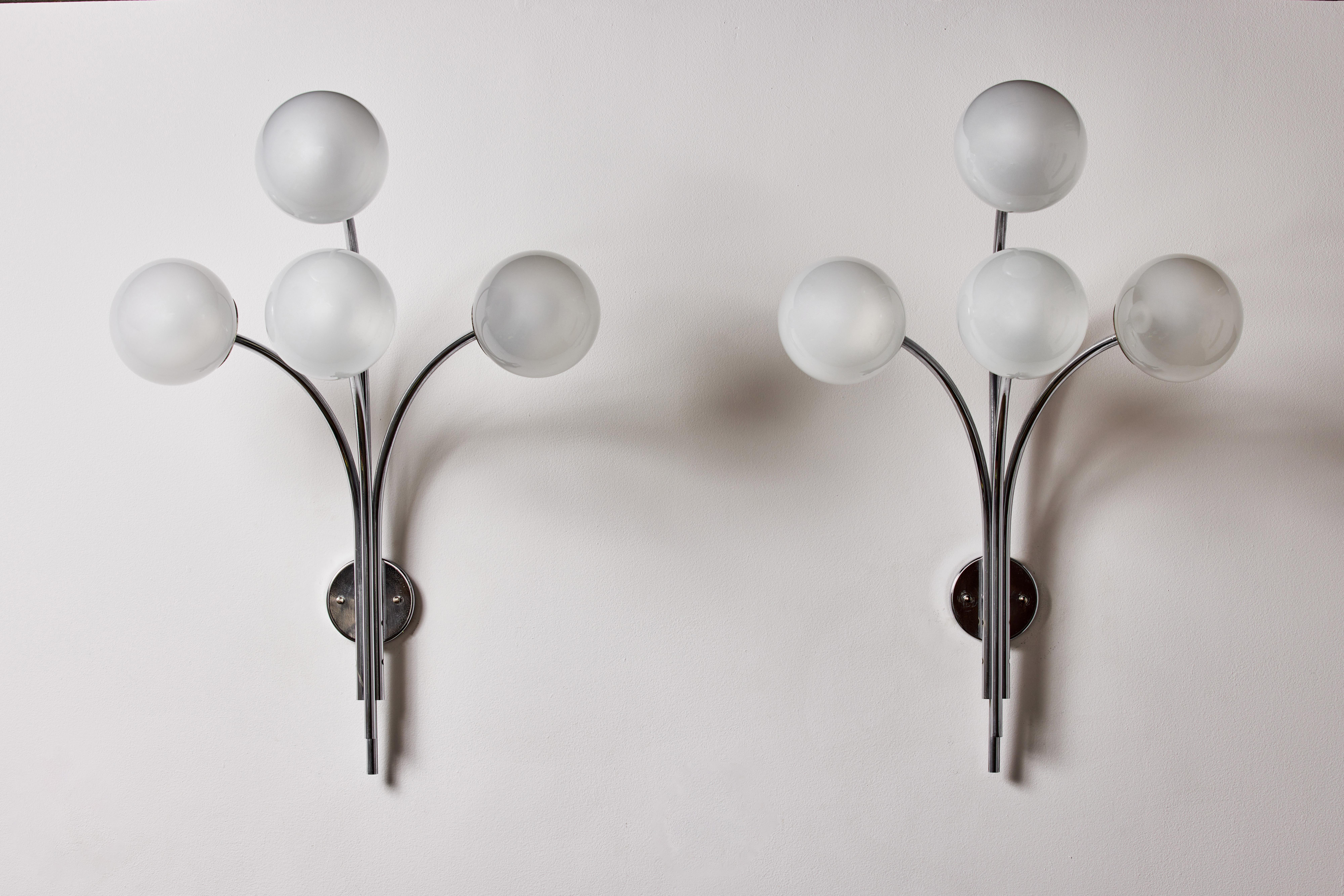 Pair of Model 257 Wall Lights by Sergio Asti for Arteluce For Sale 1