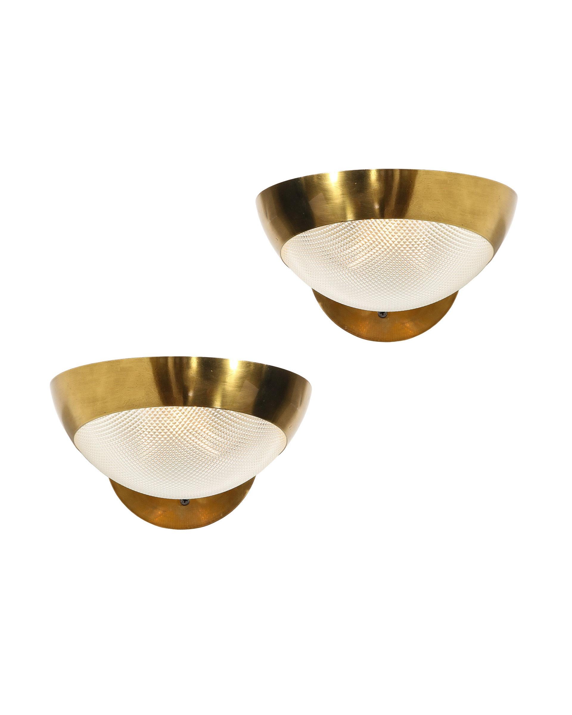 20th Century Pair of Wall Lights by Stilnovo For Sale