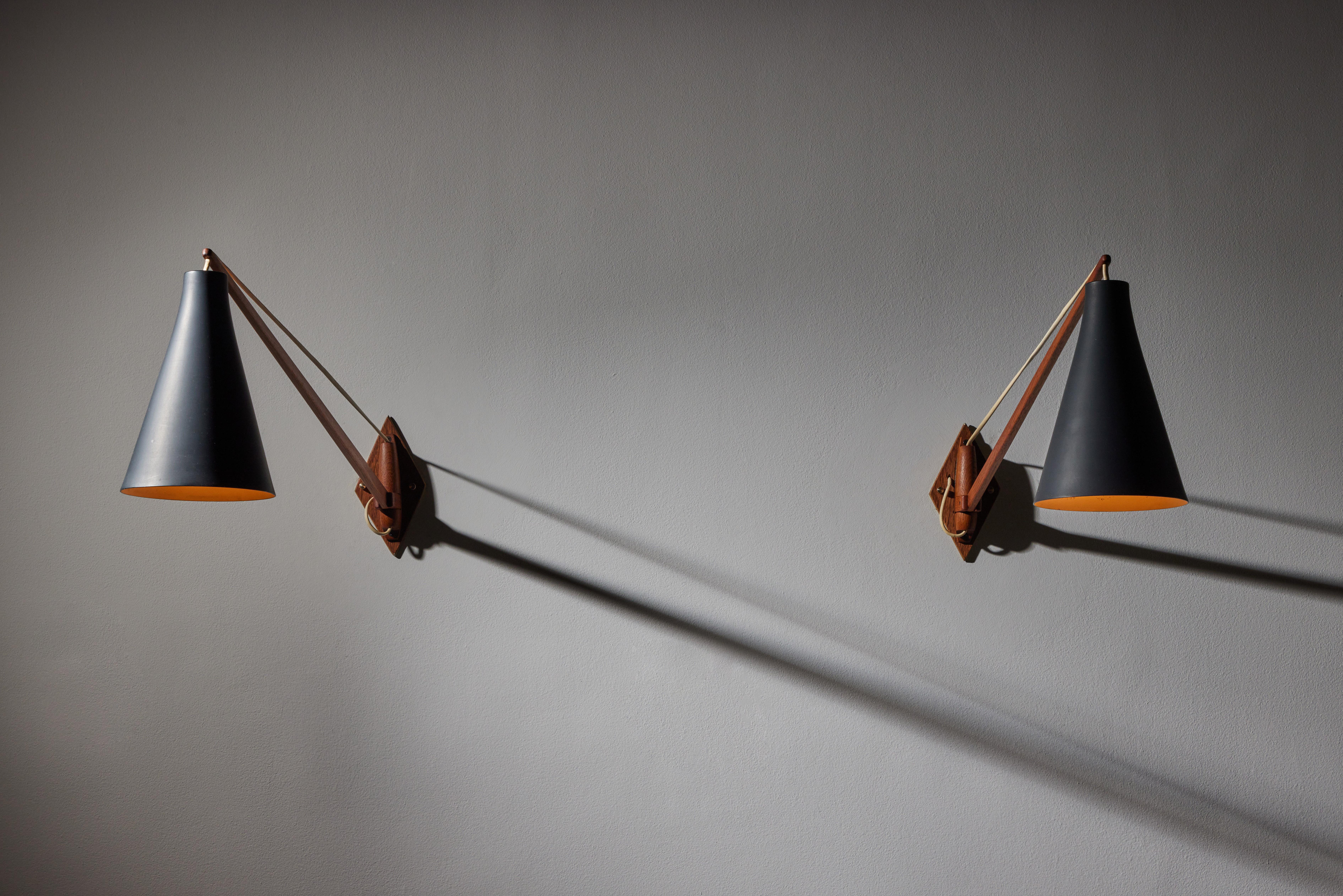 Mid-20th Century Pair of Wall Lights by Uno and Östen Kristiansson for Luxus