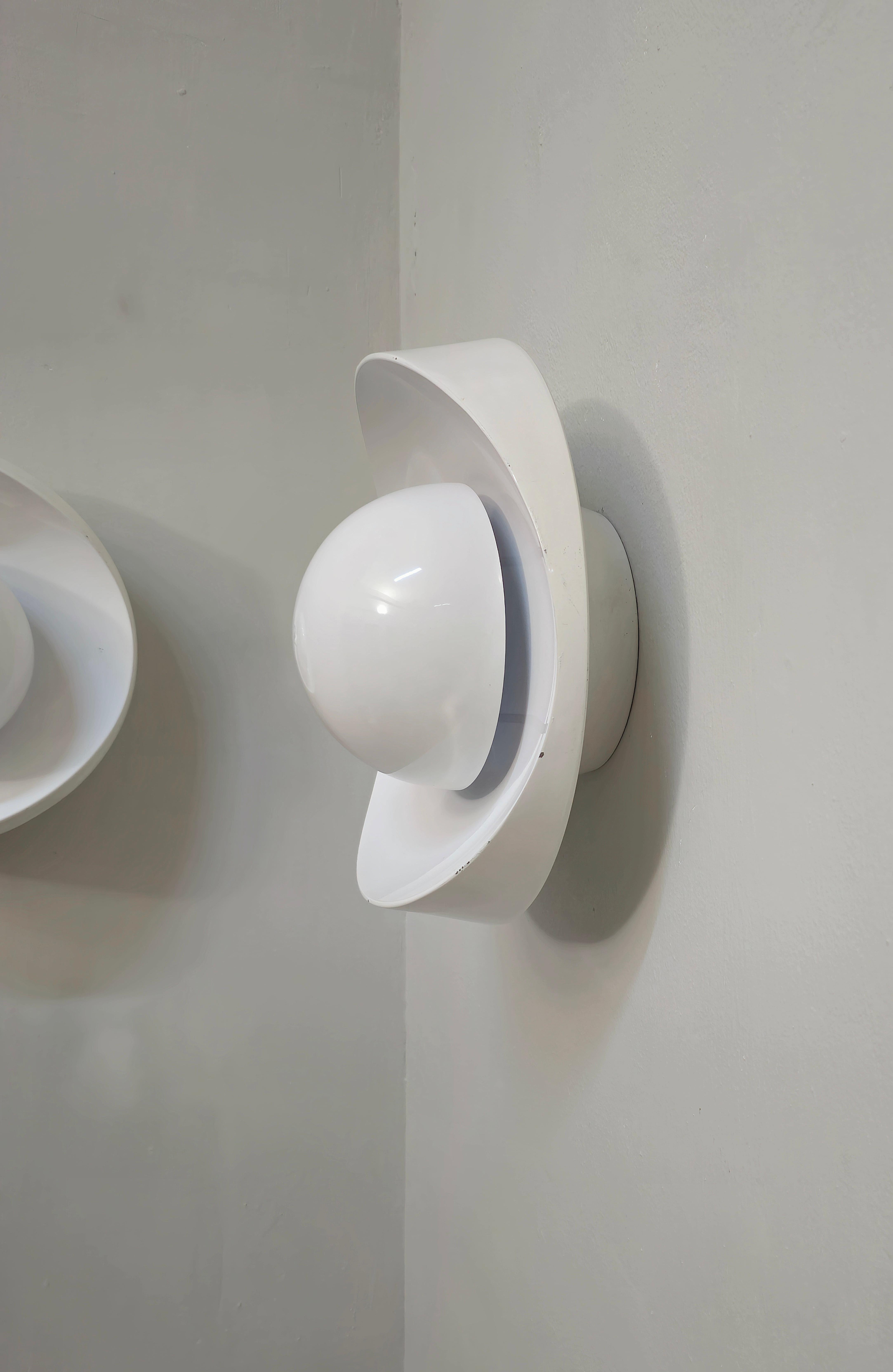 Mid-Century Modern Paire de  Lights murales Gino Sarfatti Arteluce Midcentury Design  Italie années 1960 en vente
