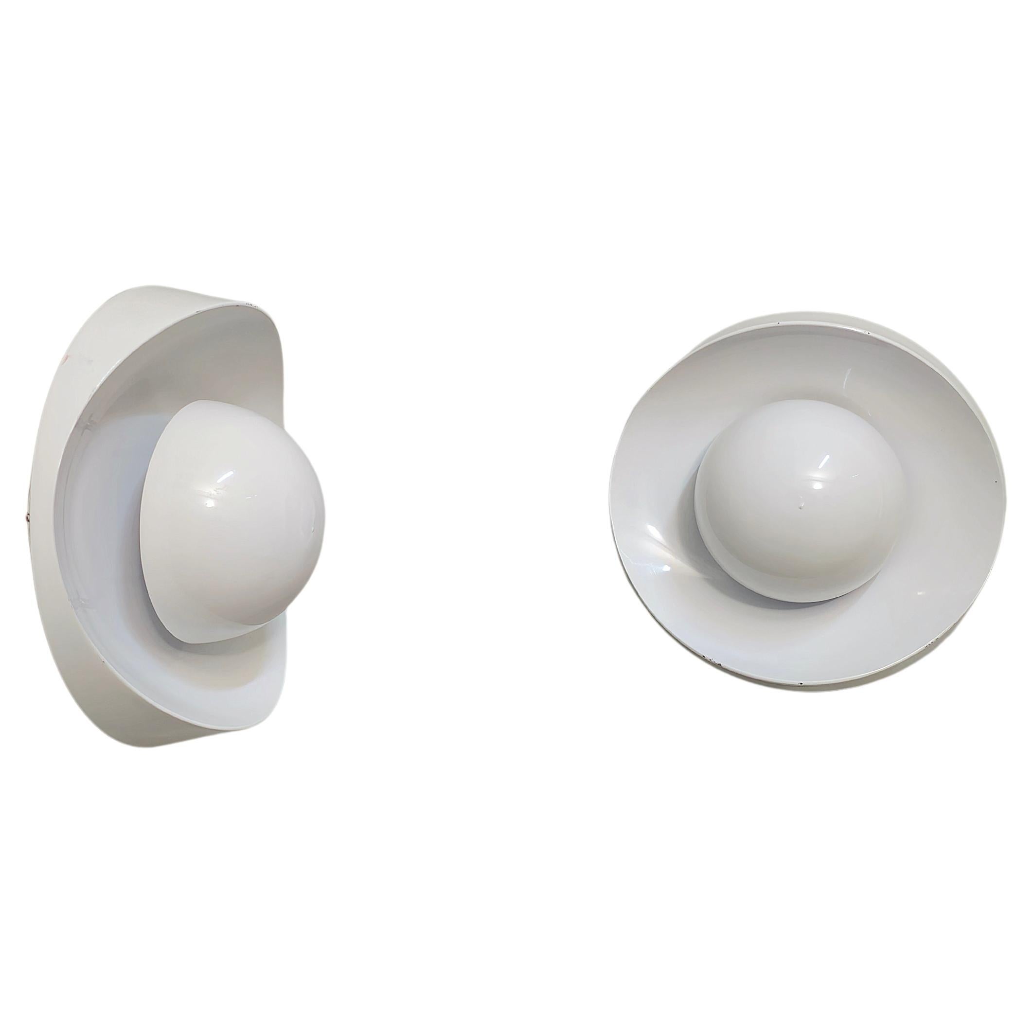 Pair of  Wall Lights Gino Sarfatti Arteluce Midcentury Design  Italy 1960s