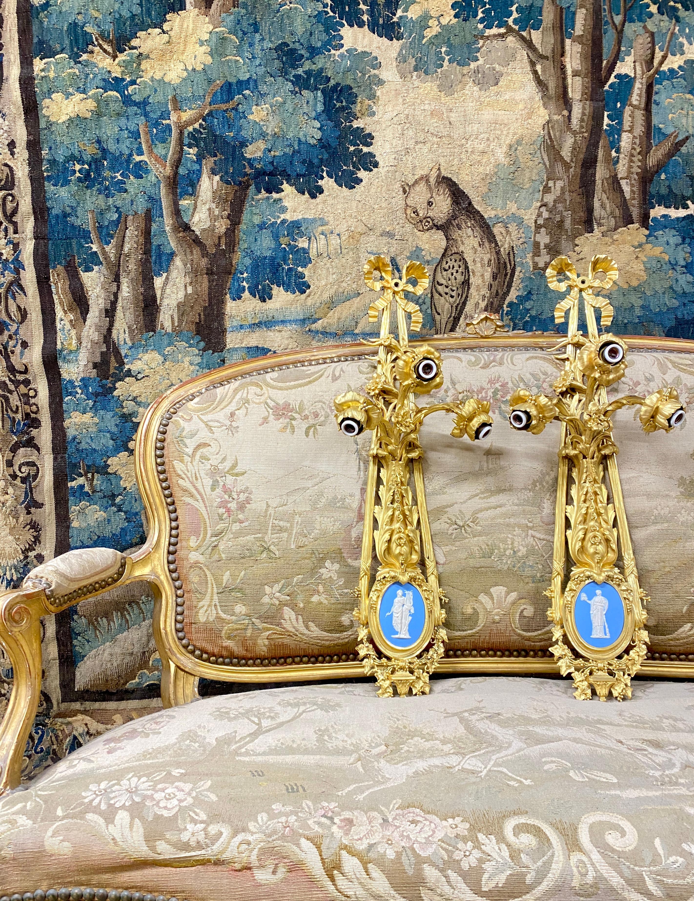 Pair of Wall Lights in Gilt Bronze and Wedgwood, Napoleon III in Beurdeley Style For Sale 7