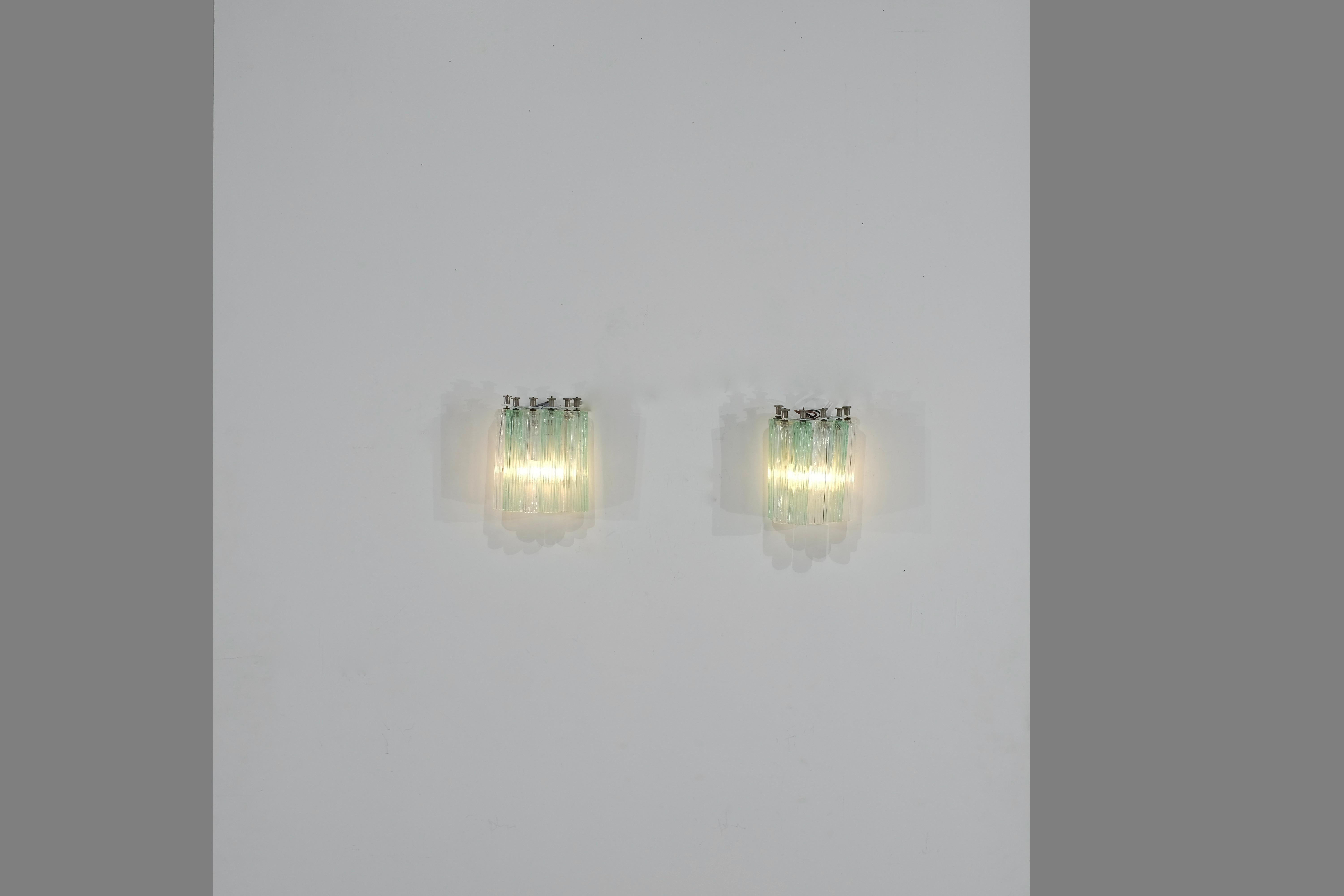 Paire d'appliques en verre de Murano, Italie, années 1960. Bon état - En vente à Lot/Drogenbos, BE