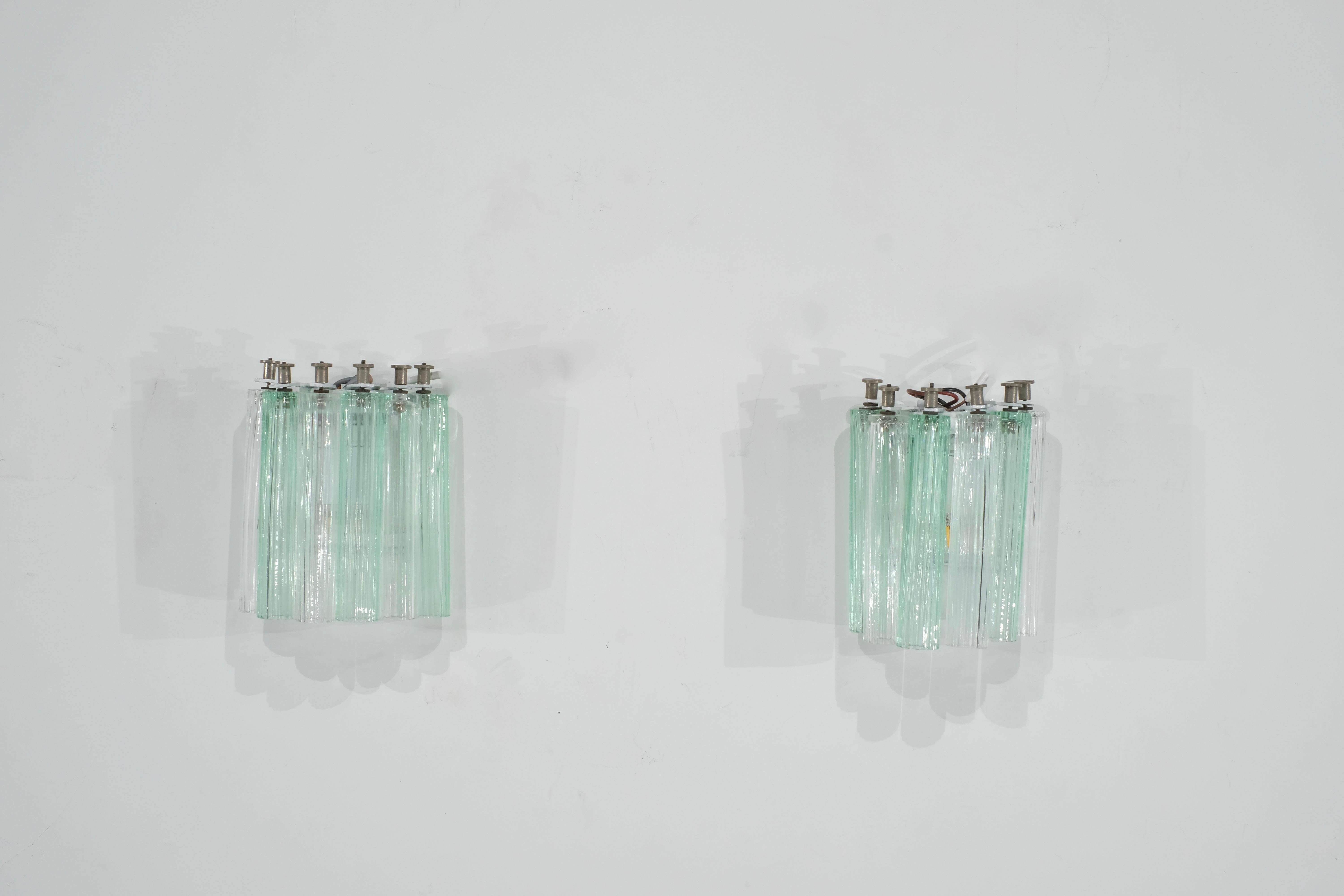 Métal Paire d'appliques en verre de Murano, Italie, années 1960. en vente
