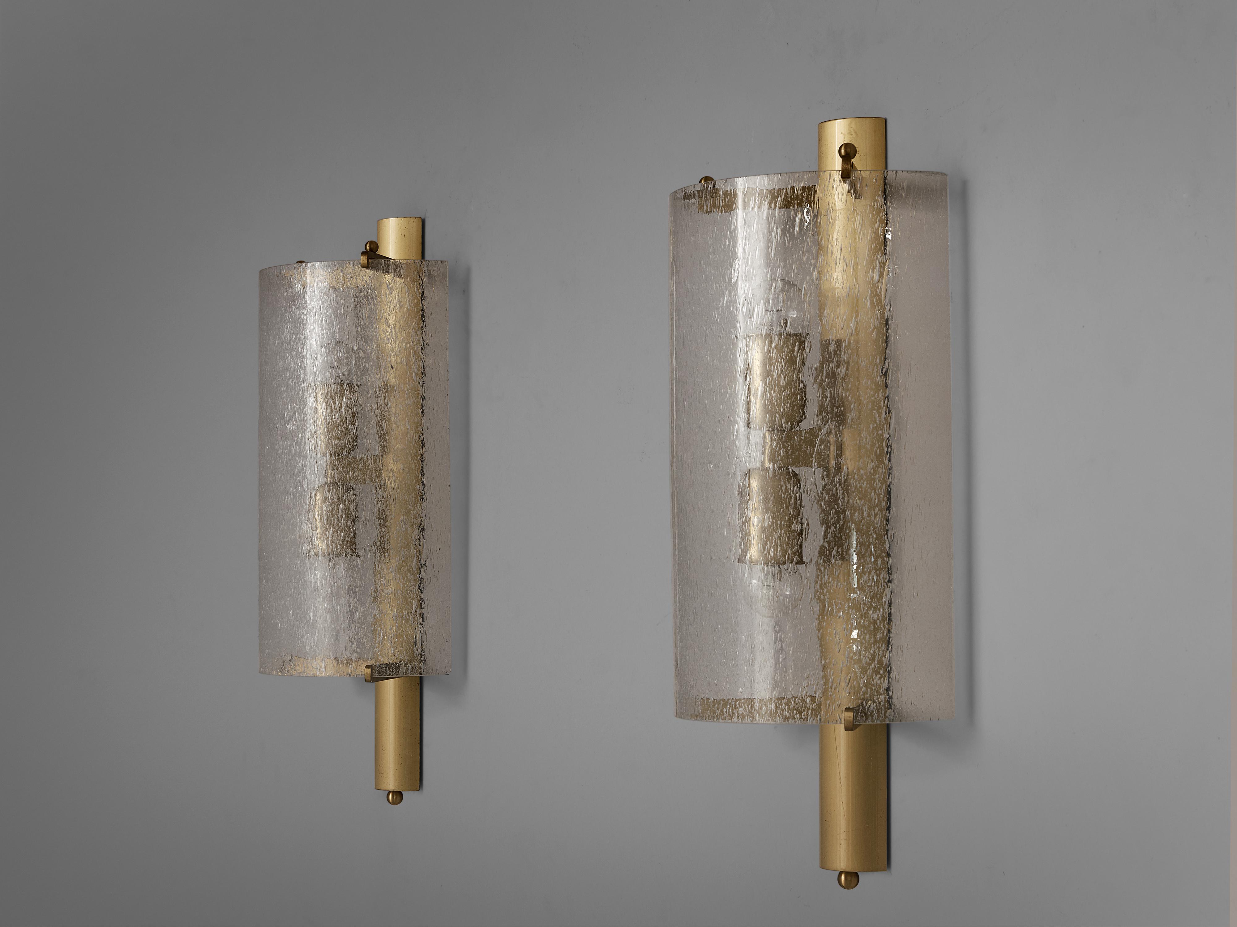 Pair of Wall Lights in Structured Glass and Brass 1