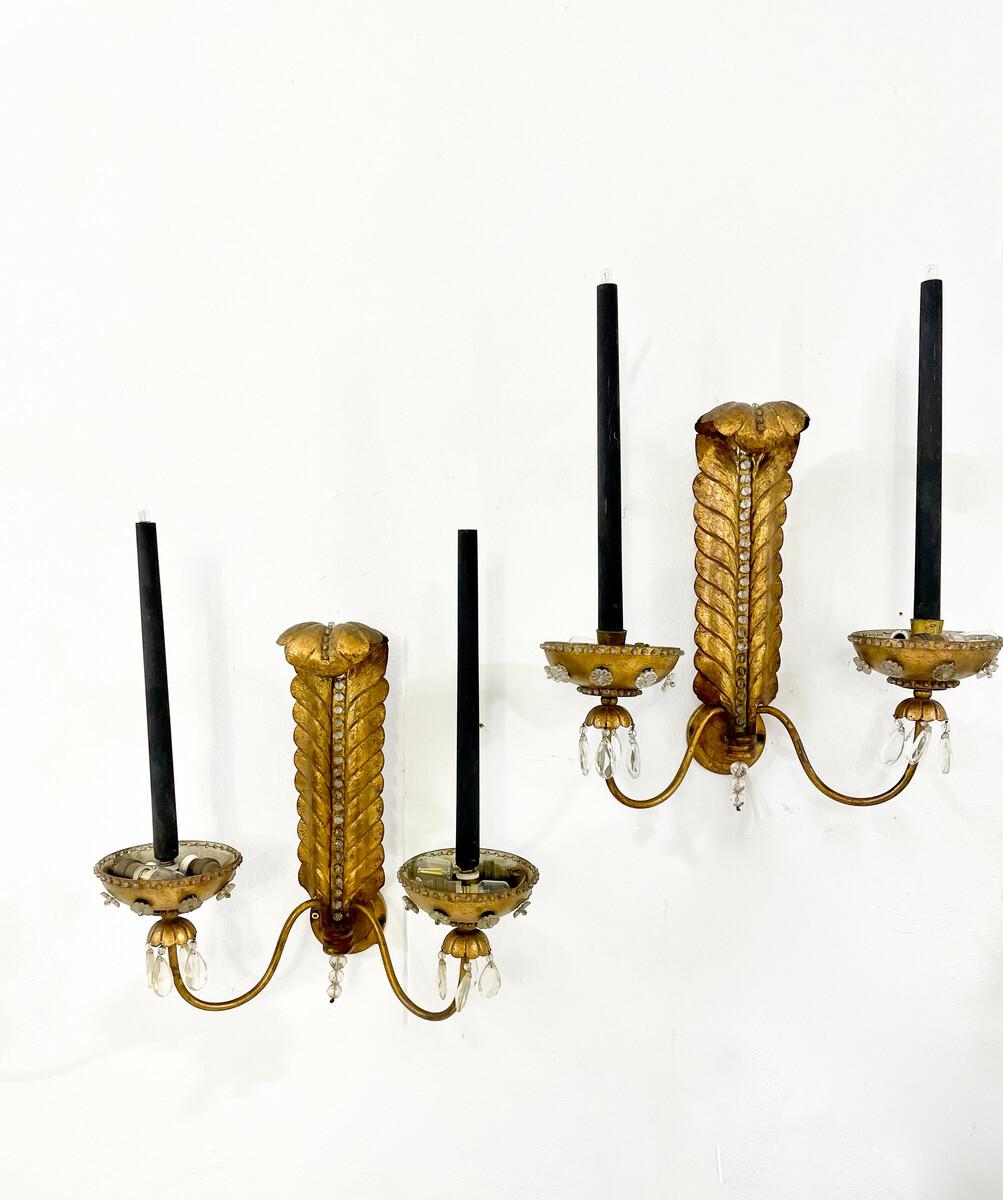 Mid-20th Century Pair of Wall Lights in the Style of Baguès, France, 1940s For Sale