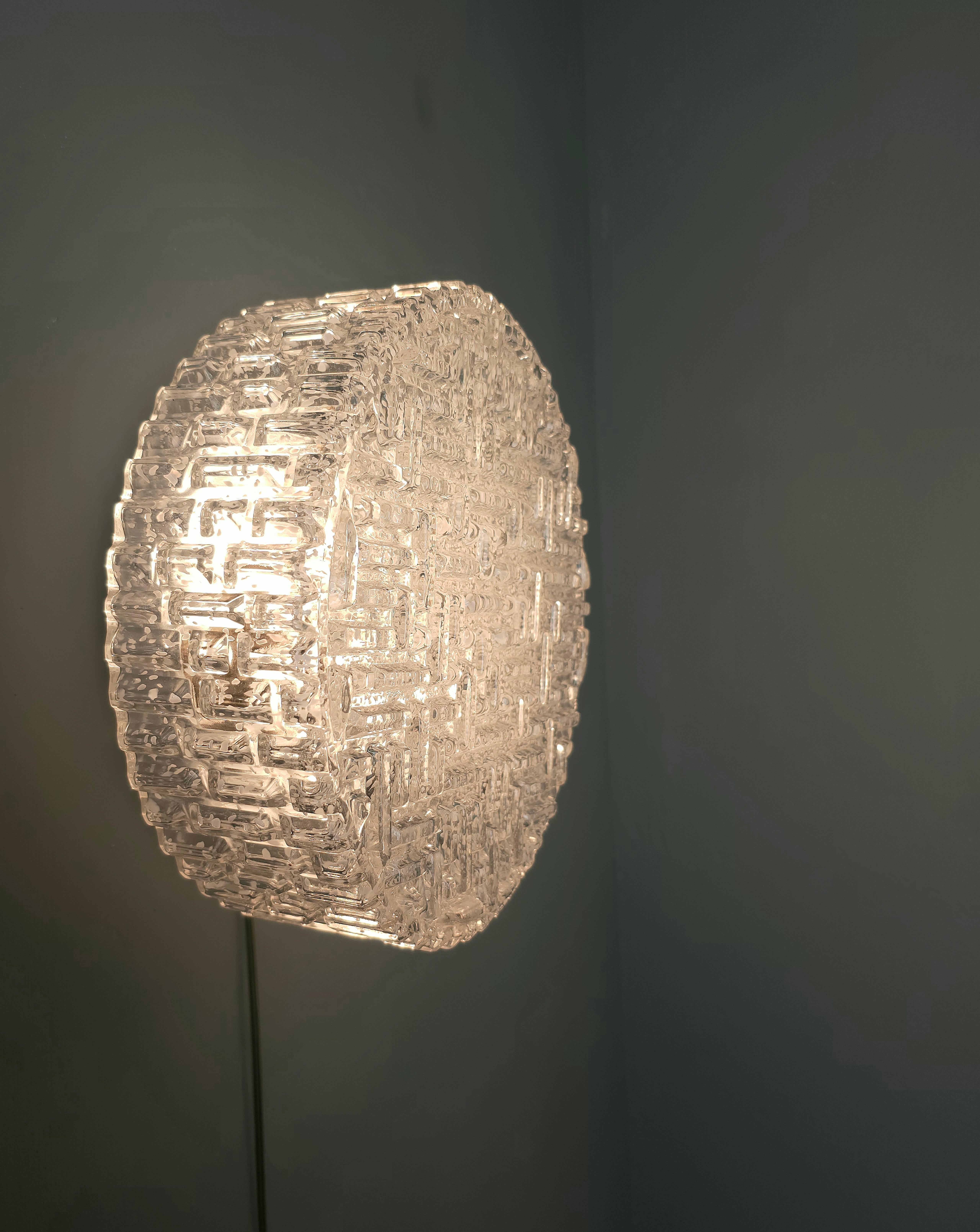 20ième siècle Paire de Wall Lights Mazzega Glass Midcentury Italian Design  1960s en vente