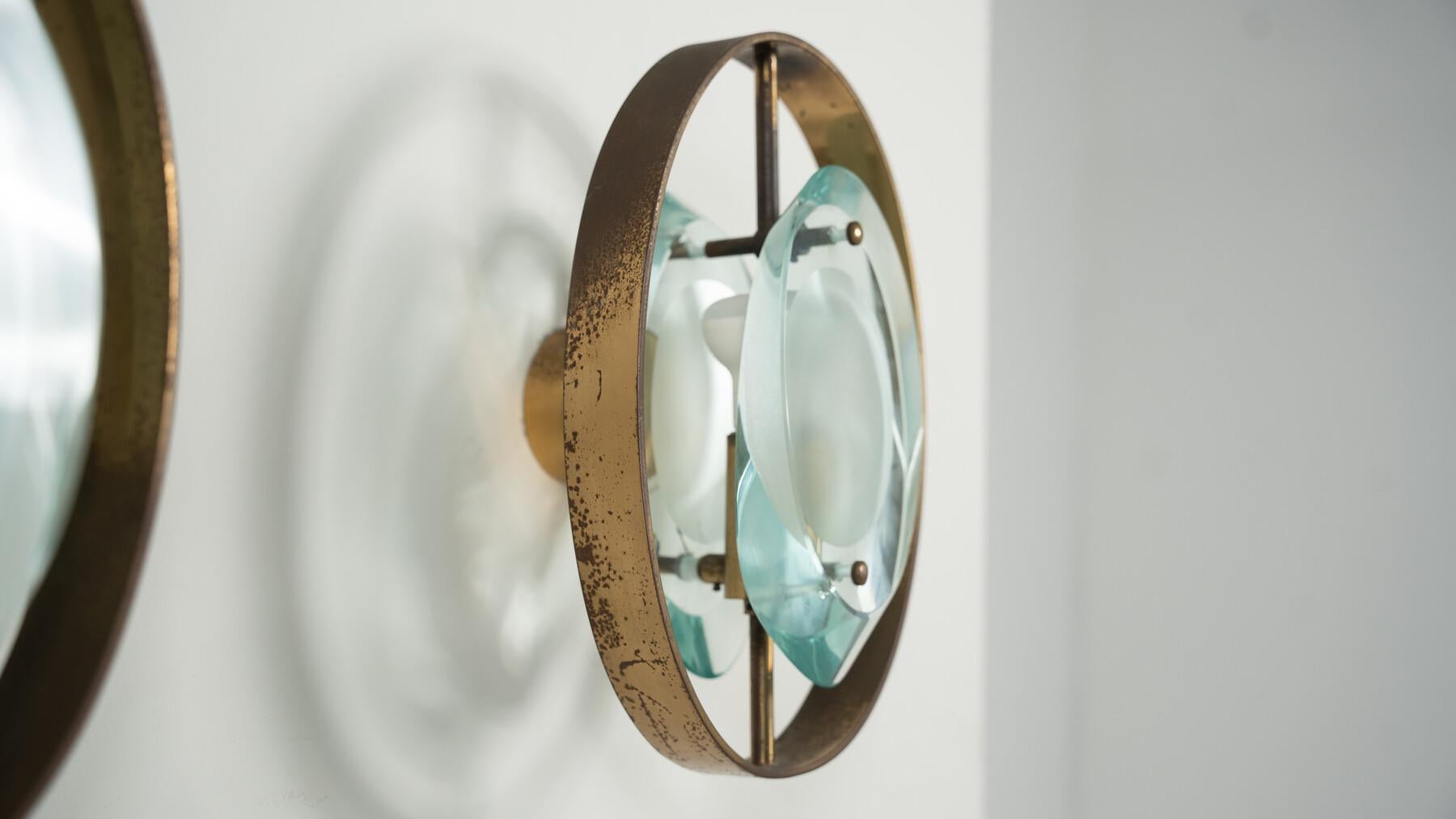 Paire d'appliques Mod N°2240 par Max Ingrand pour Fontana Arte, années 1960 en vente 3
