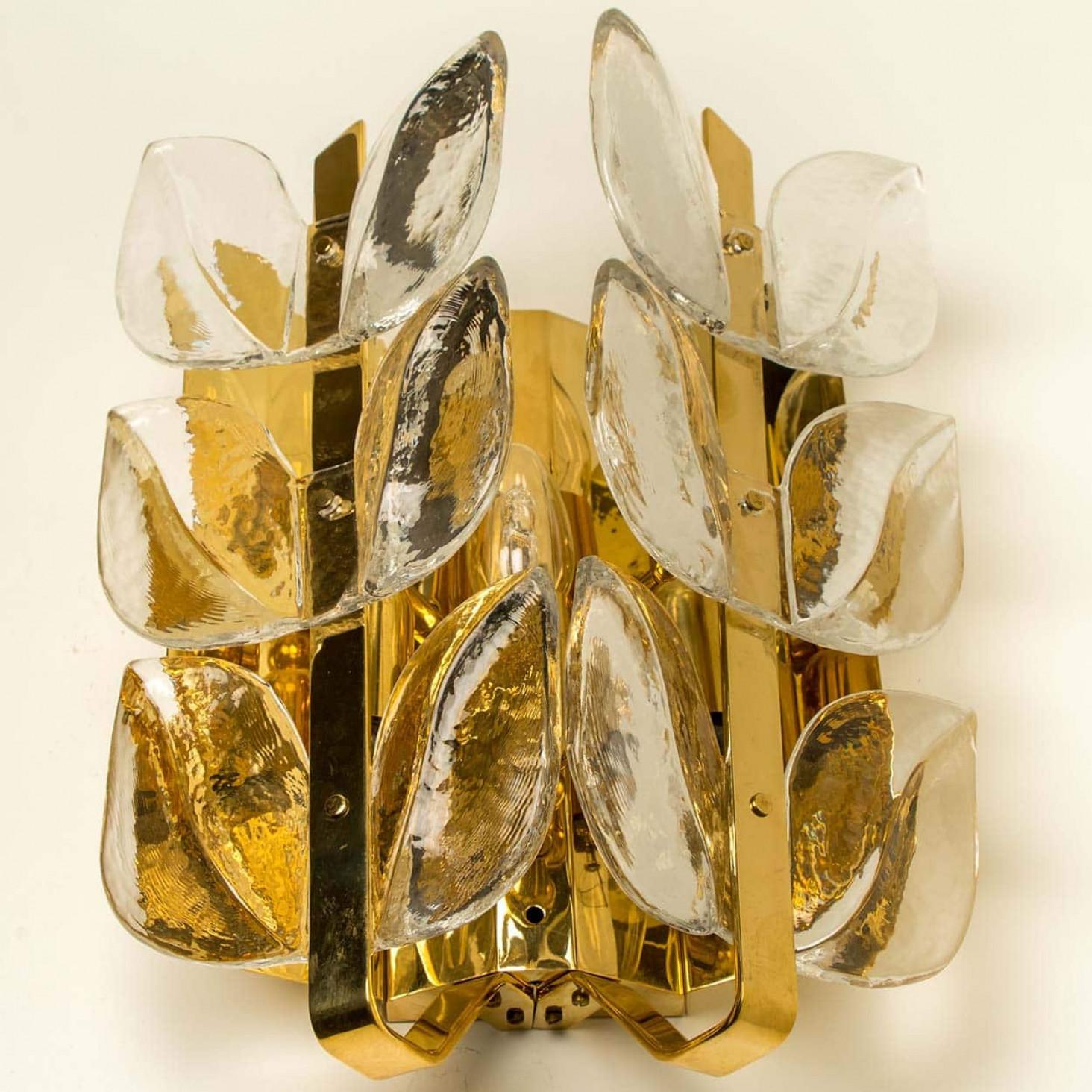 Plaqué or Paire d'appliques murales Model No. 