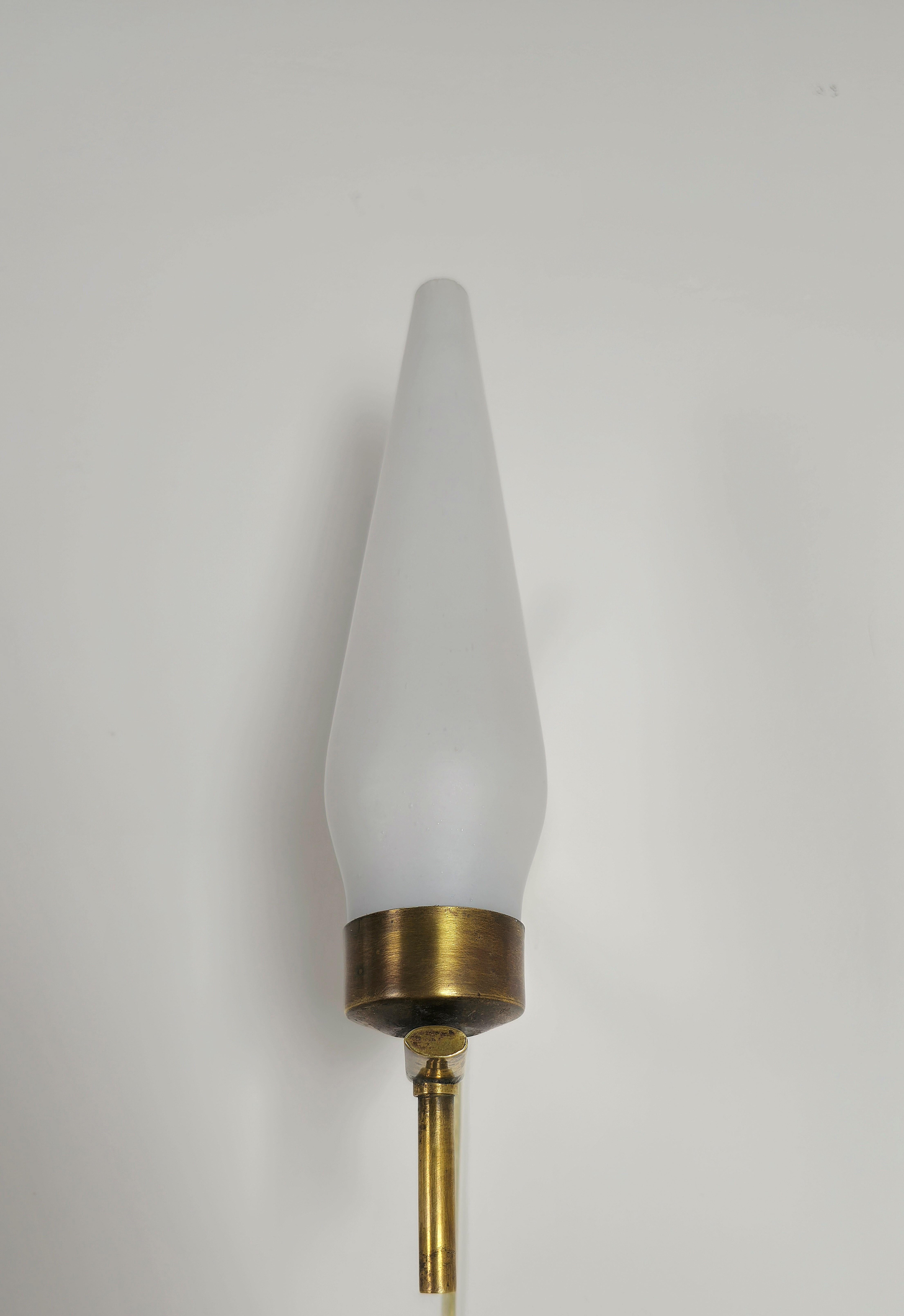 Pair of Wall Lights Sconces Brass Opaline Glass Midcentury Italian Design 1960s  For Sale 7