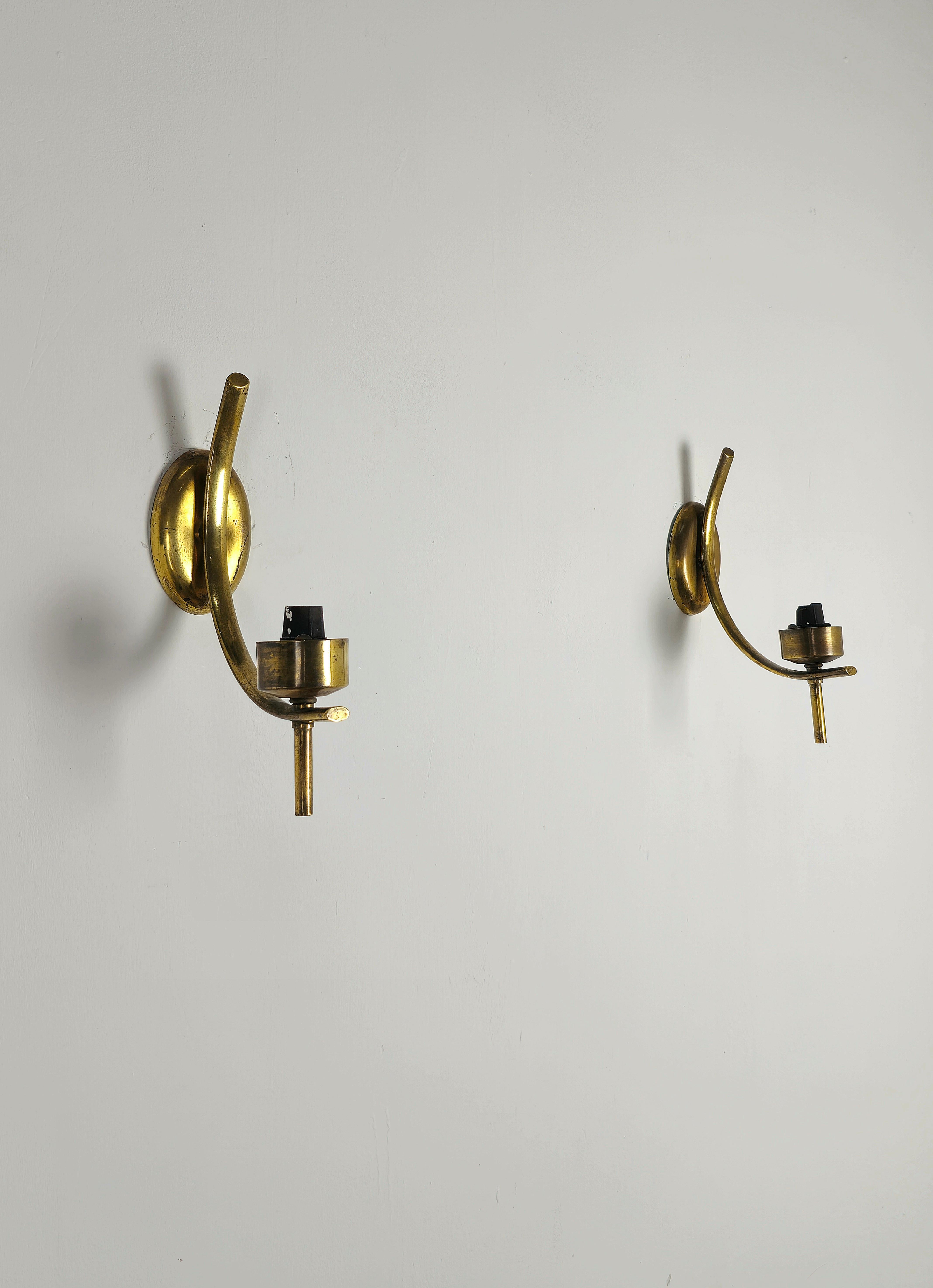Pair of Wall Lights Sconces Brass Opaline Glass Midcentury Italian Design 1960s  For Sale 9