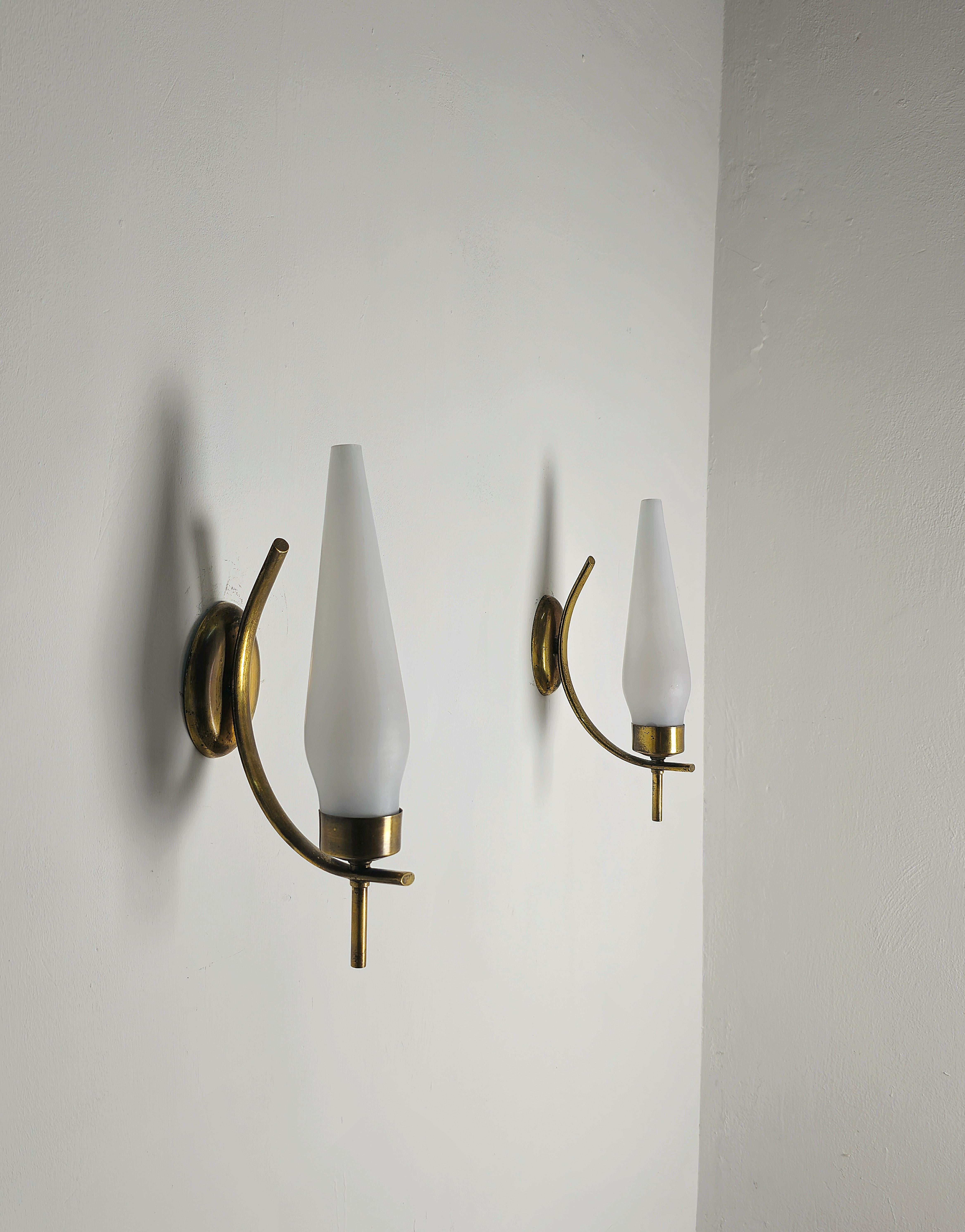 Pair of Wall Lights Sconces Brass Opaline Glass Midcentury Italian Design 1960s  For Sale 2