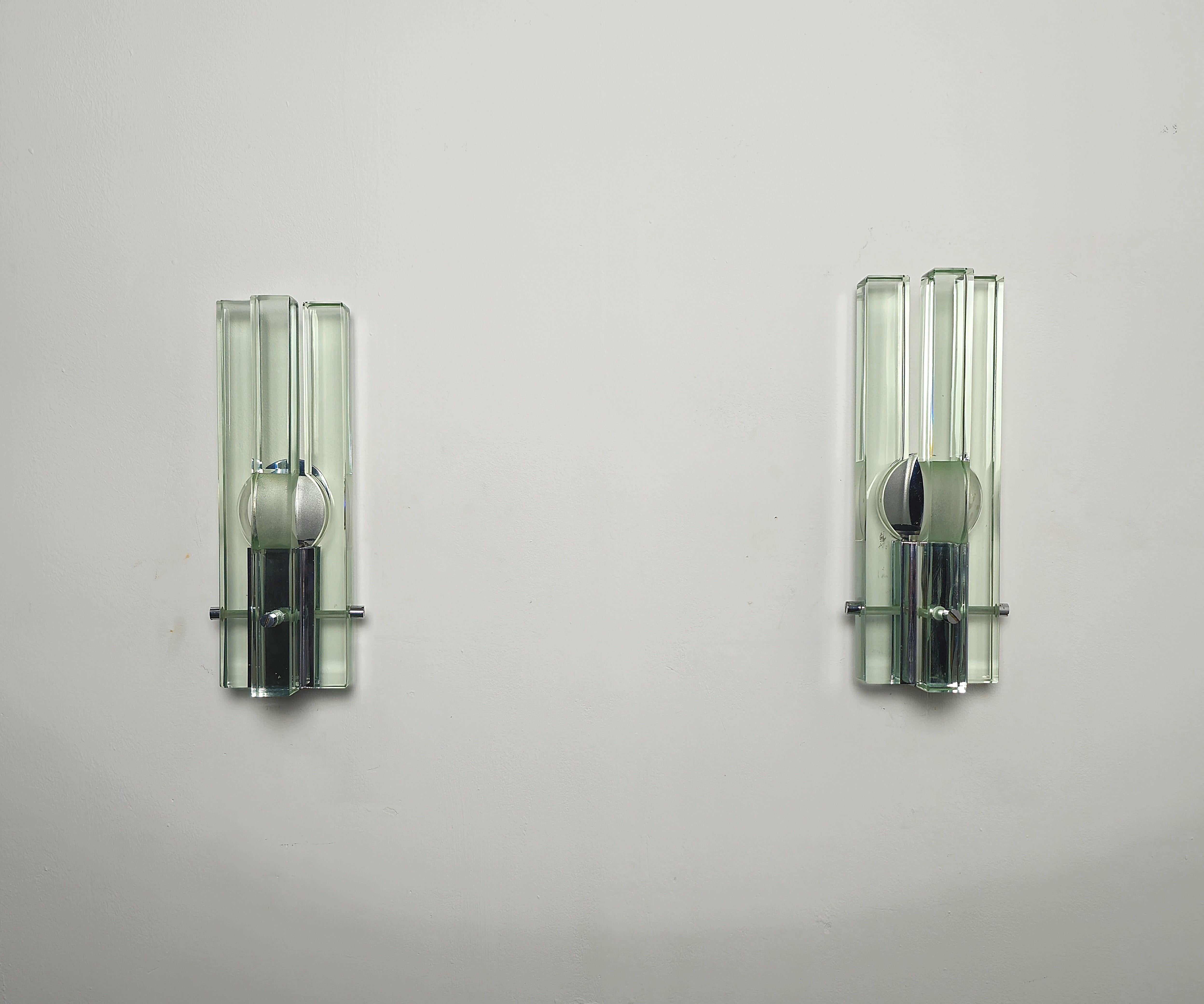 Pair of Wall Lights Sconces Crystal Glass Brass Gallotti e Radice Midcentury 70s In Good Condition In Palermo, IT