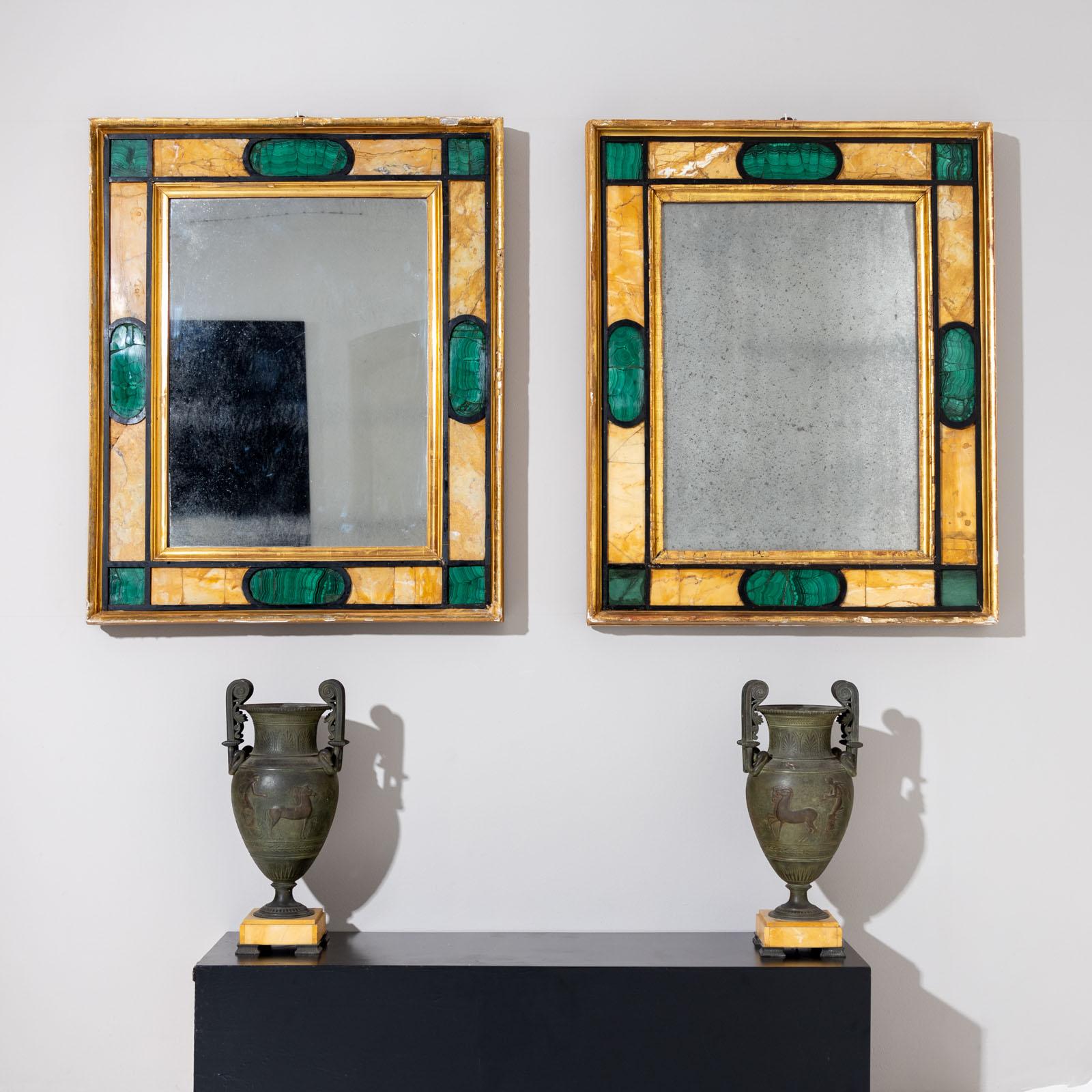 Pair of Wall Mirrors in Giallo Siena and Malachite, Italy 18th Century For Sale 4