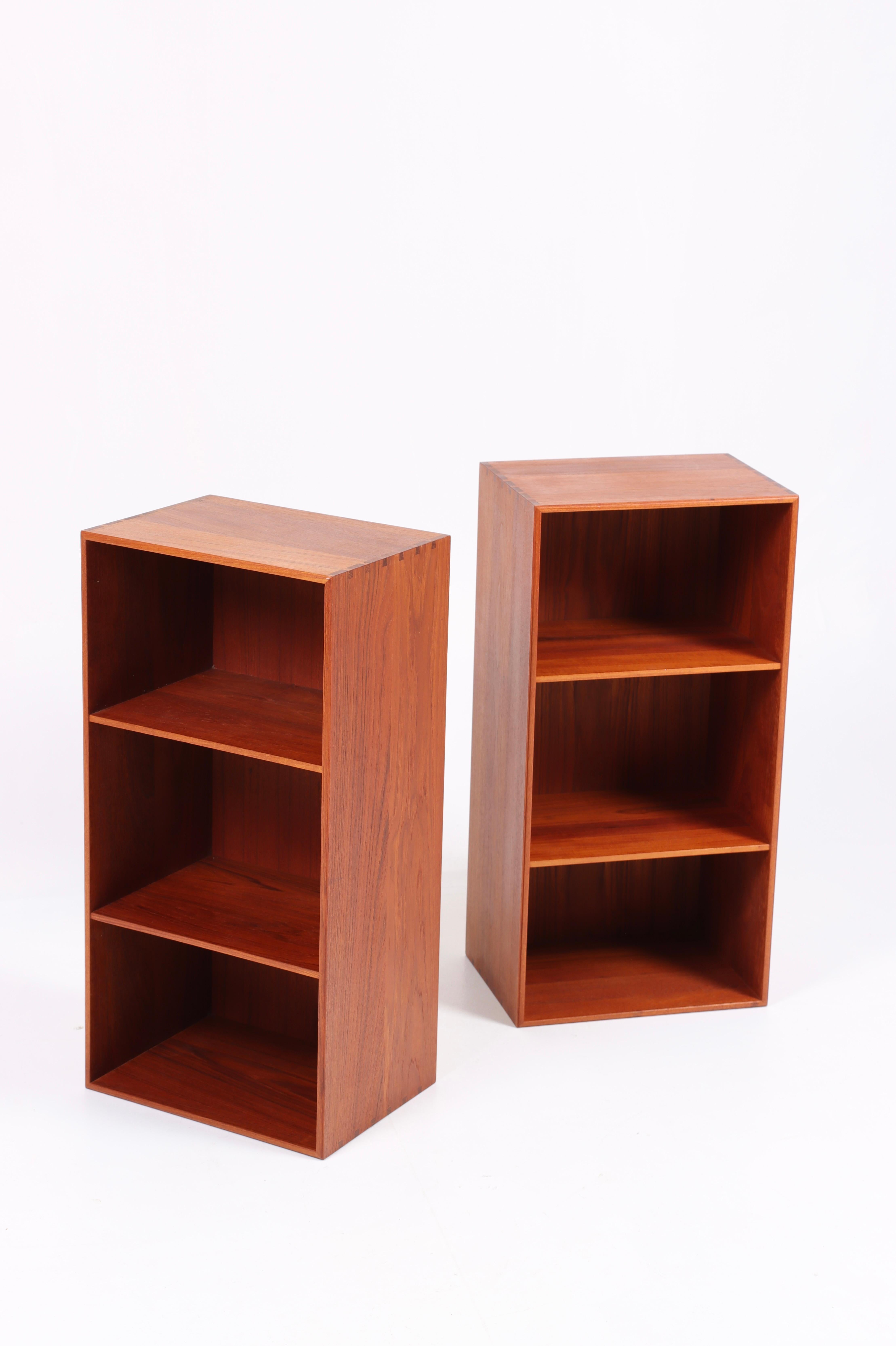 Scandinavian Pair of Wall-Mounted Bookcases in Solid Teak by Mogensen Koch For Sale