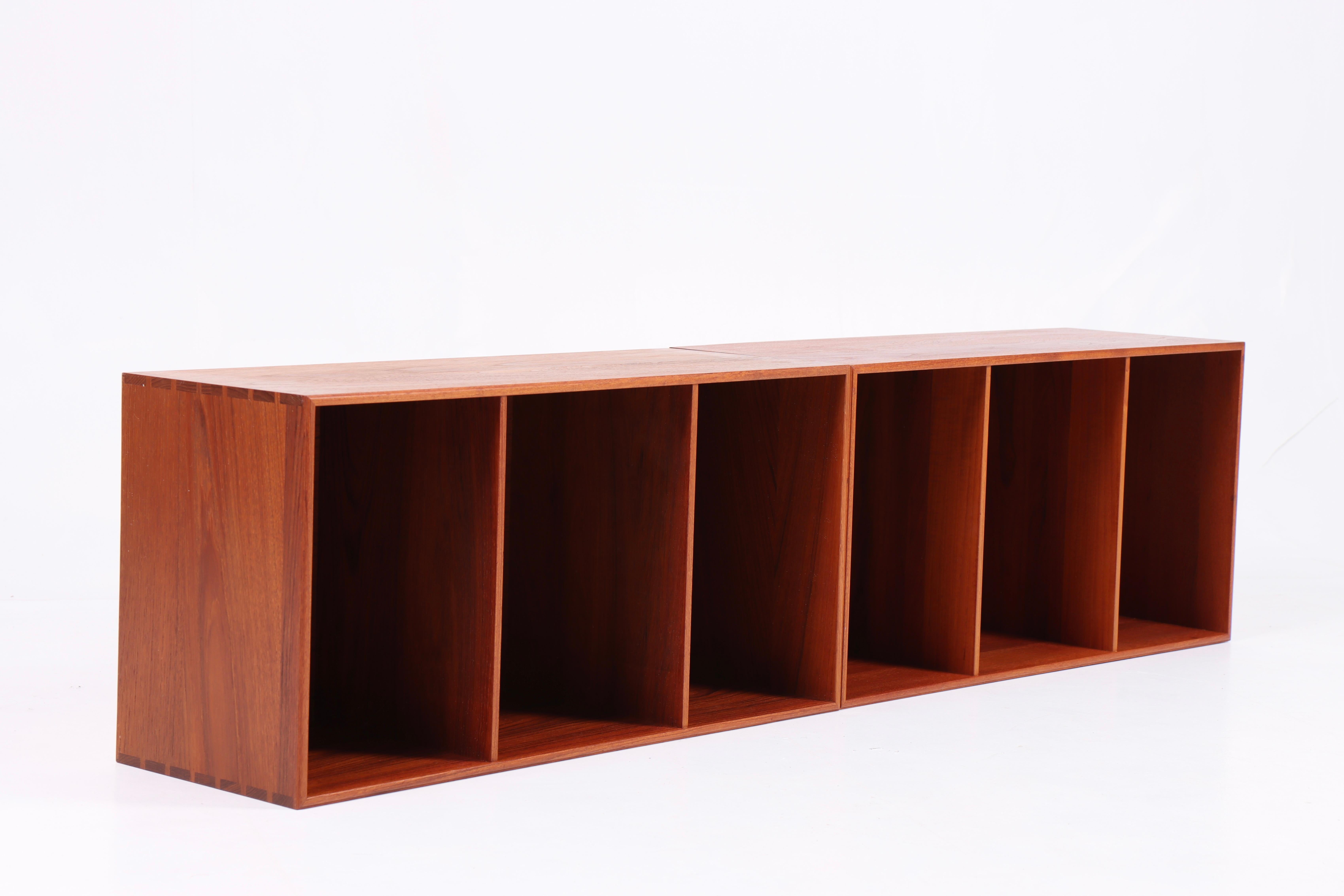 Mid-20th Century Pair of Wall-Mounted Bookcases in Solid Teak by Mogensen Koch For Sale