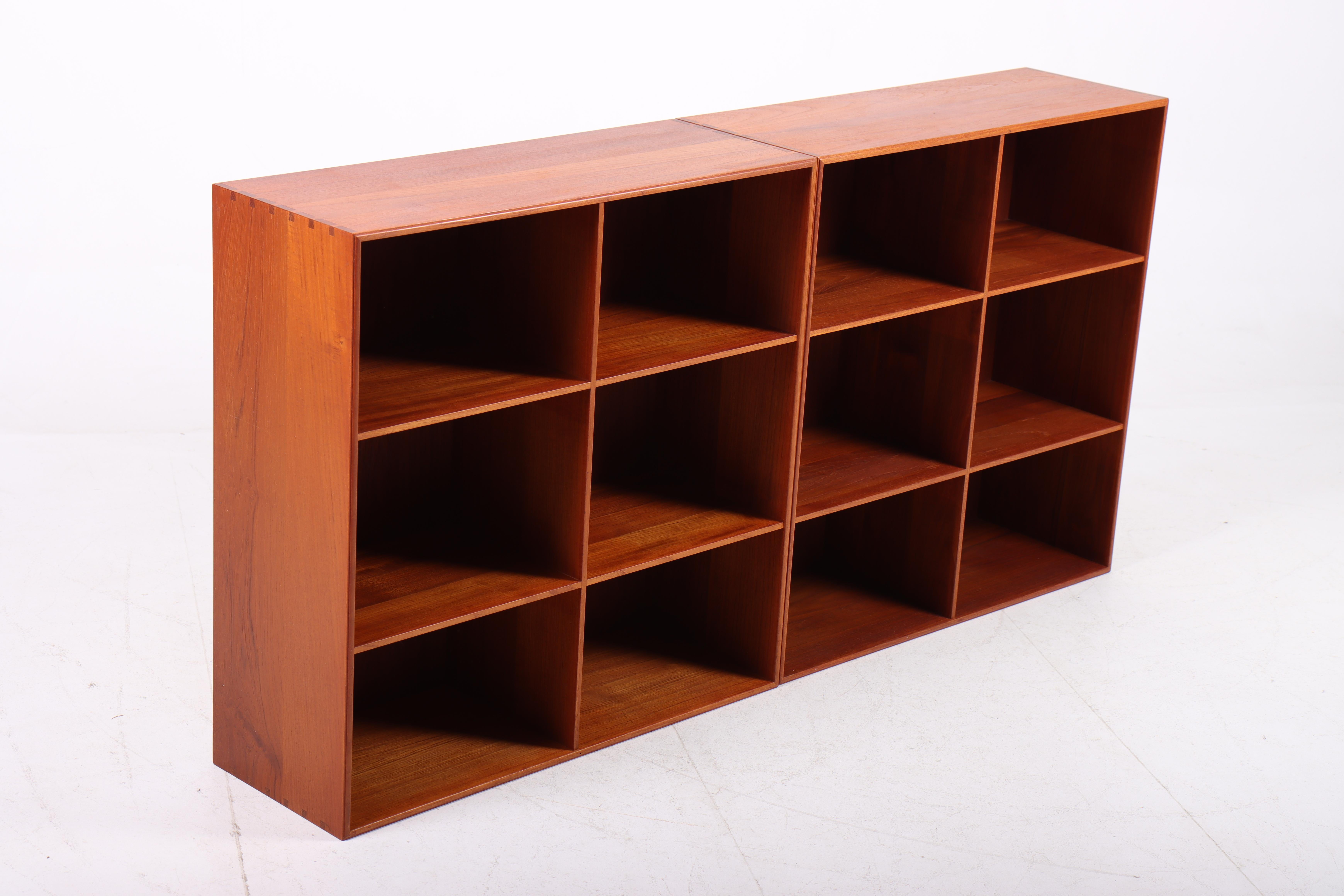 Pair of Wall-Mounted Bookcases in Solid Teak by Mogensen Koch For Sale 3