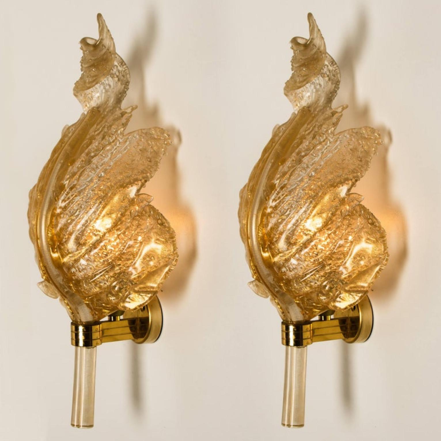 Mid-Century Modern Pair of Wall Sconces Barovier & Toso Gold Glass Murano, Italy For Sale