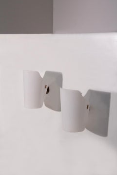 Paar Wandleuchter von Gino Sarfatti für ArteLuce aus weißem Plexiglas