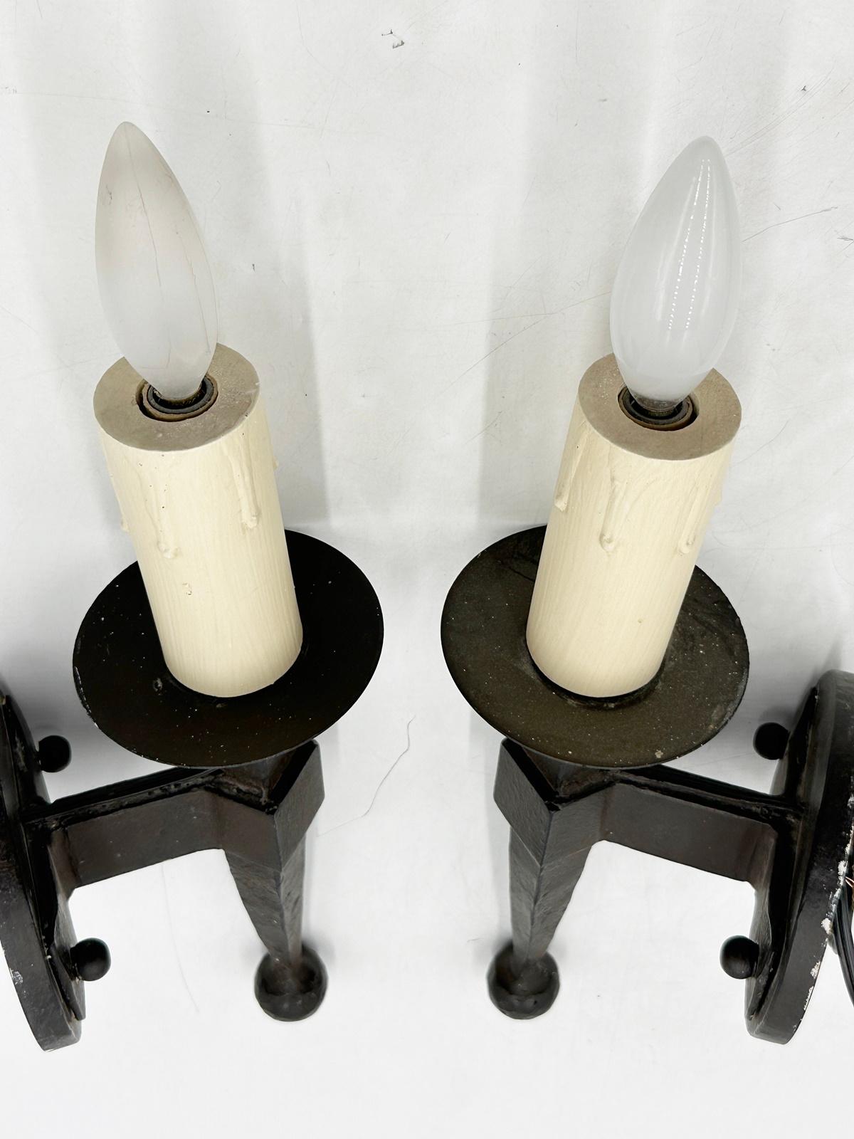 Pair of Wall Sconces by Paul Ferrante, USA 2009 For Sale 5