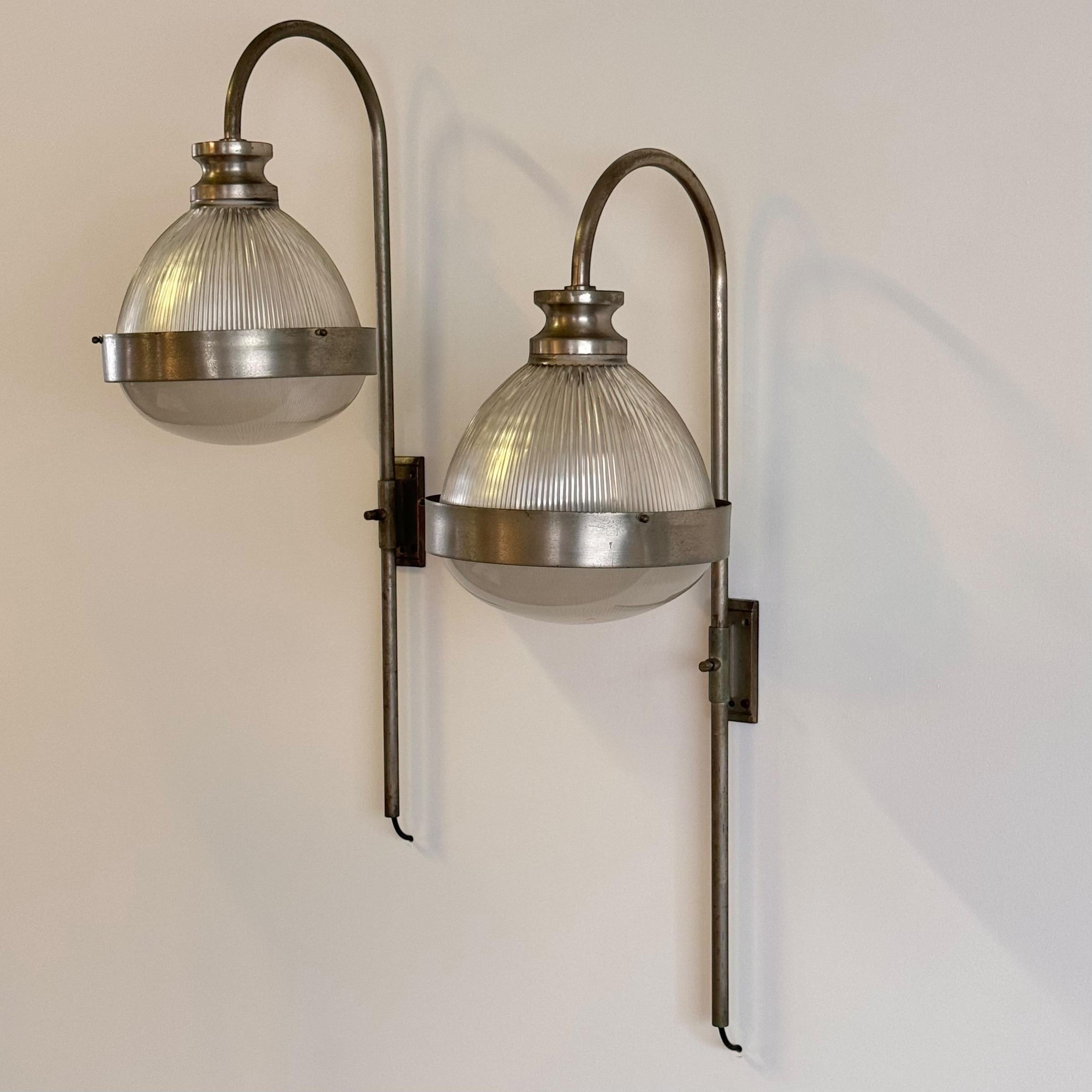 Pareja de apliques de Sergio Mazza para Artemide, Milán, años 60 Vidrio en venta