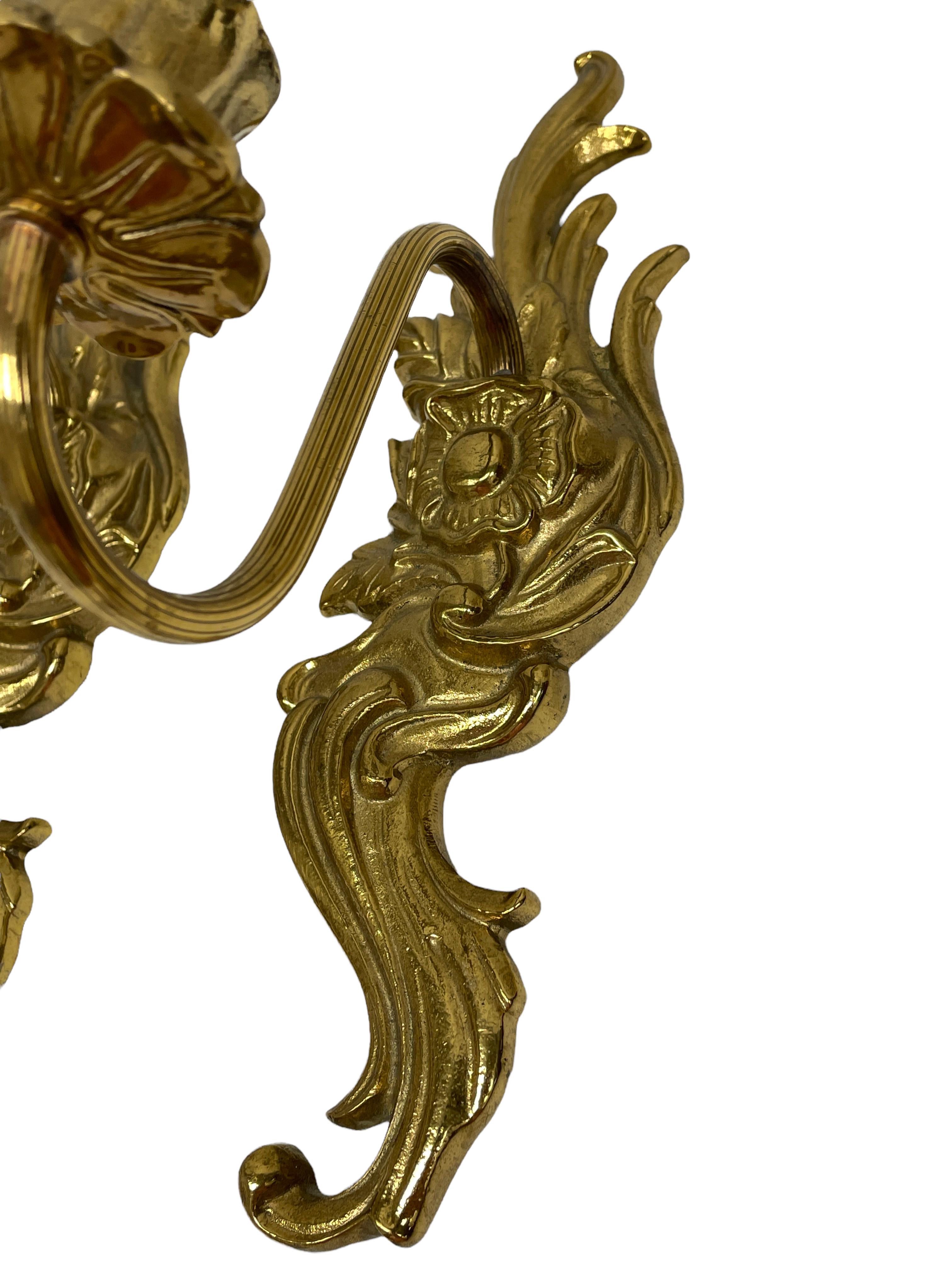 Swedish Pair of Wall Sconces in Bronze with Flower Leaf Motif, Sweden, 1960s For Sale