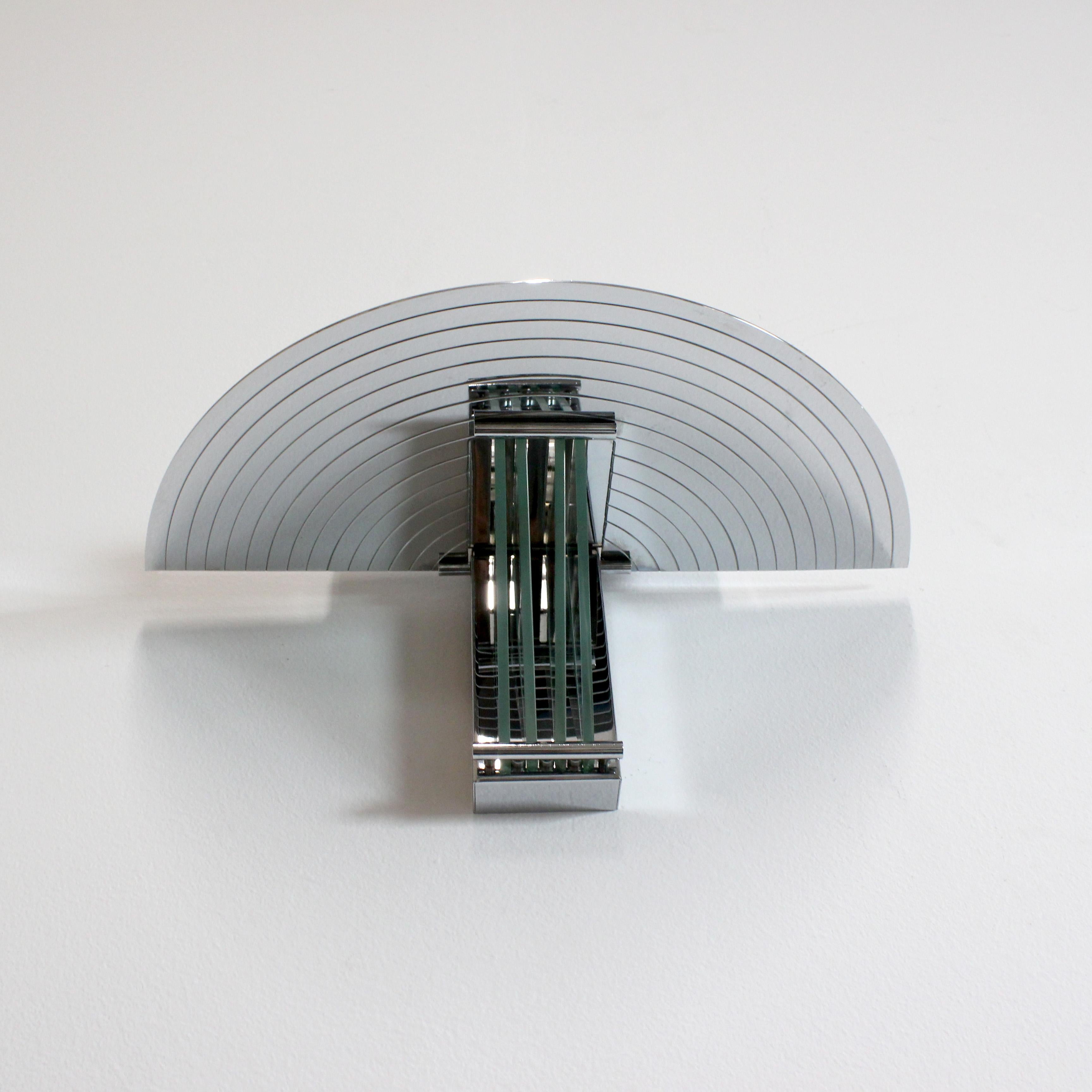 Pareja de apliques de pared de acero cromado y cristal - en venta 1