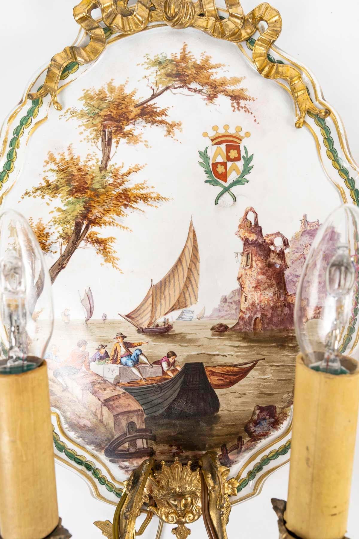 Francese Coppia di applique in porcellana e bronzo dorato, periodo Napoleone III. in vendita