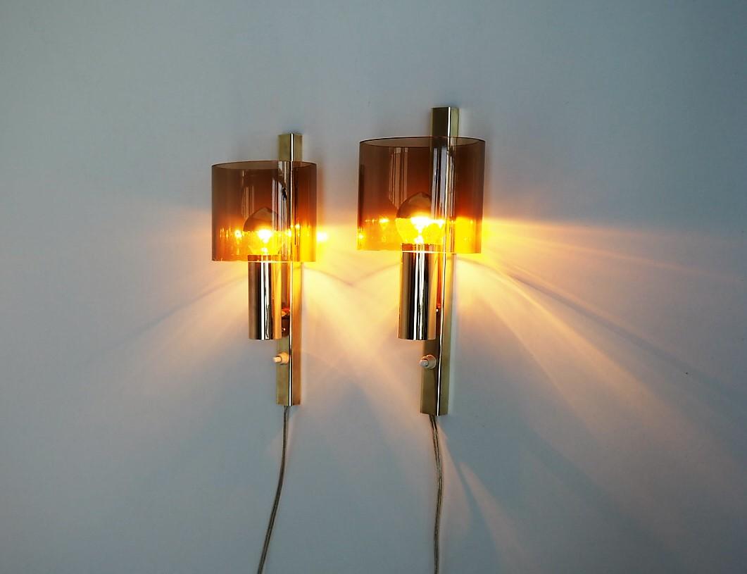 Pair of Wall Sconces Made in Brass and Plexiglas - Danish Vintage Design, 1960s (Dänisch)